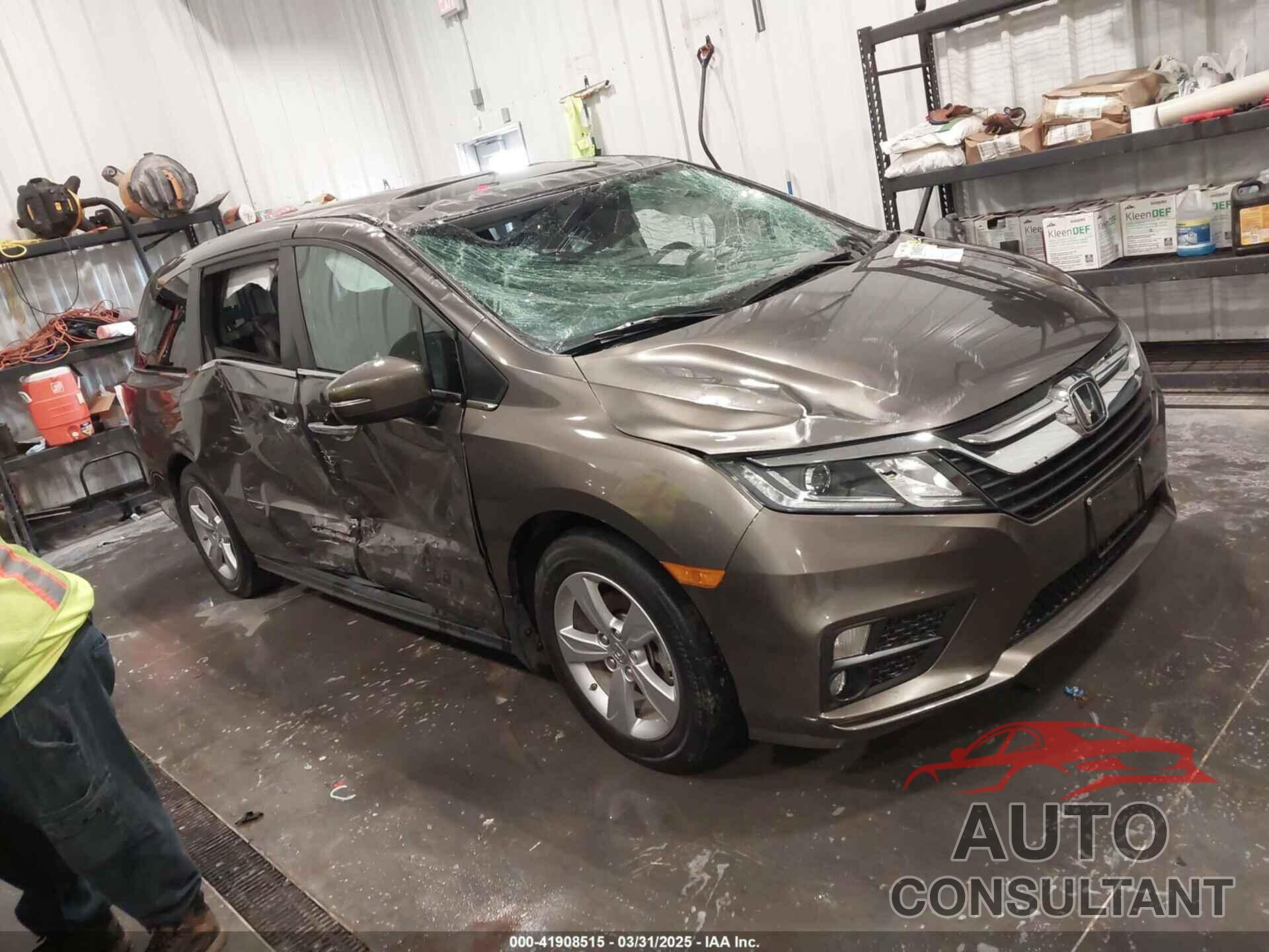 HONDA ODYSSEY 2019 - 5FNRL6H73KB135075
