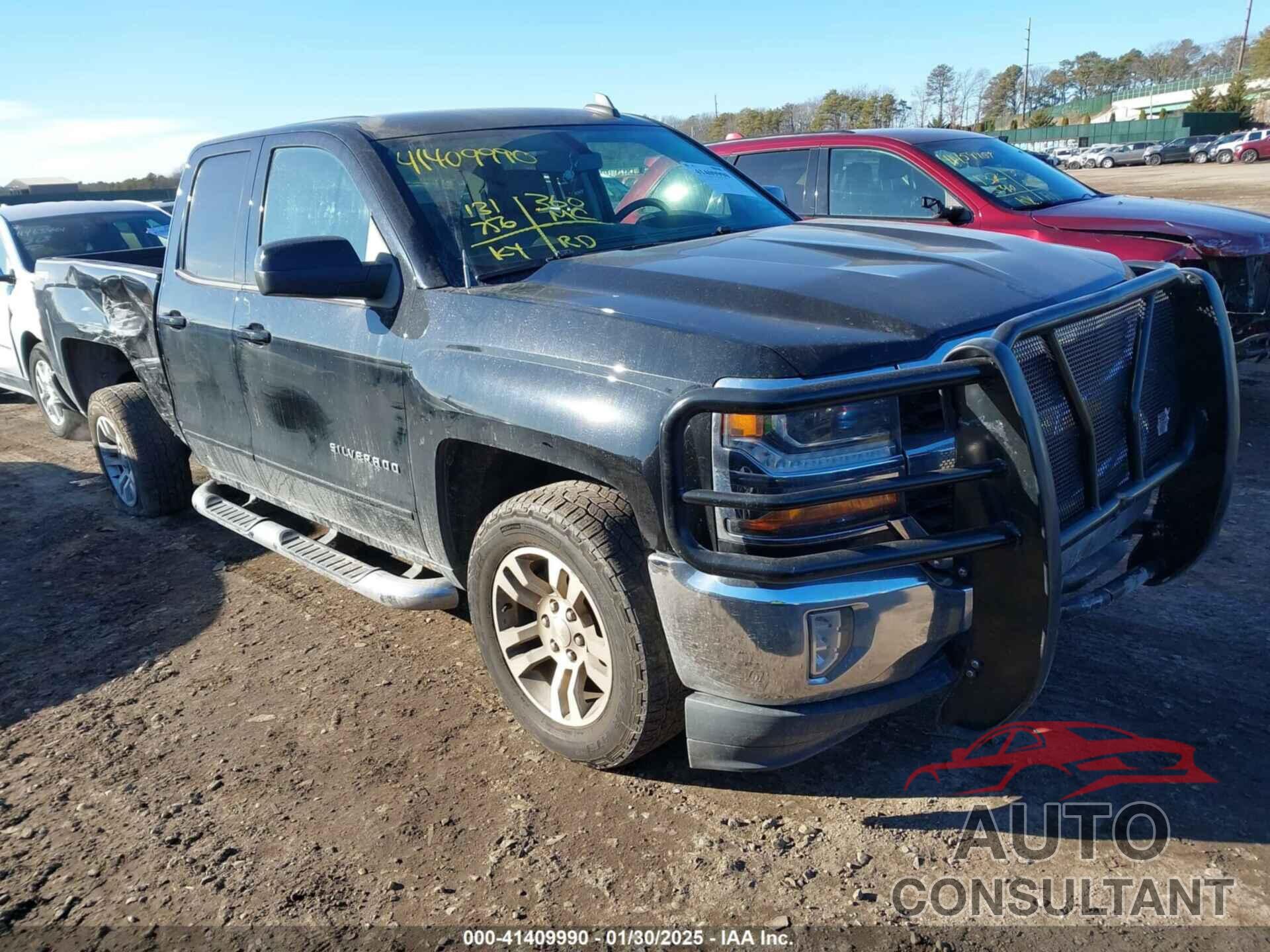 CHEVROLET SILVERADO 1500 2017 - 1GCVKREC6HZ322320