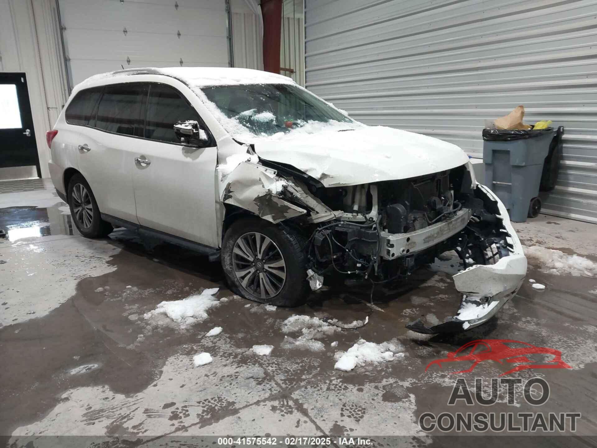NISSAN PATHFINDER 2018 - 5N1DR2MMXJC604943