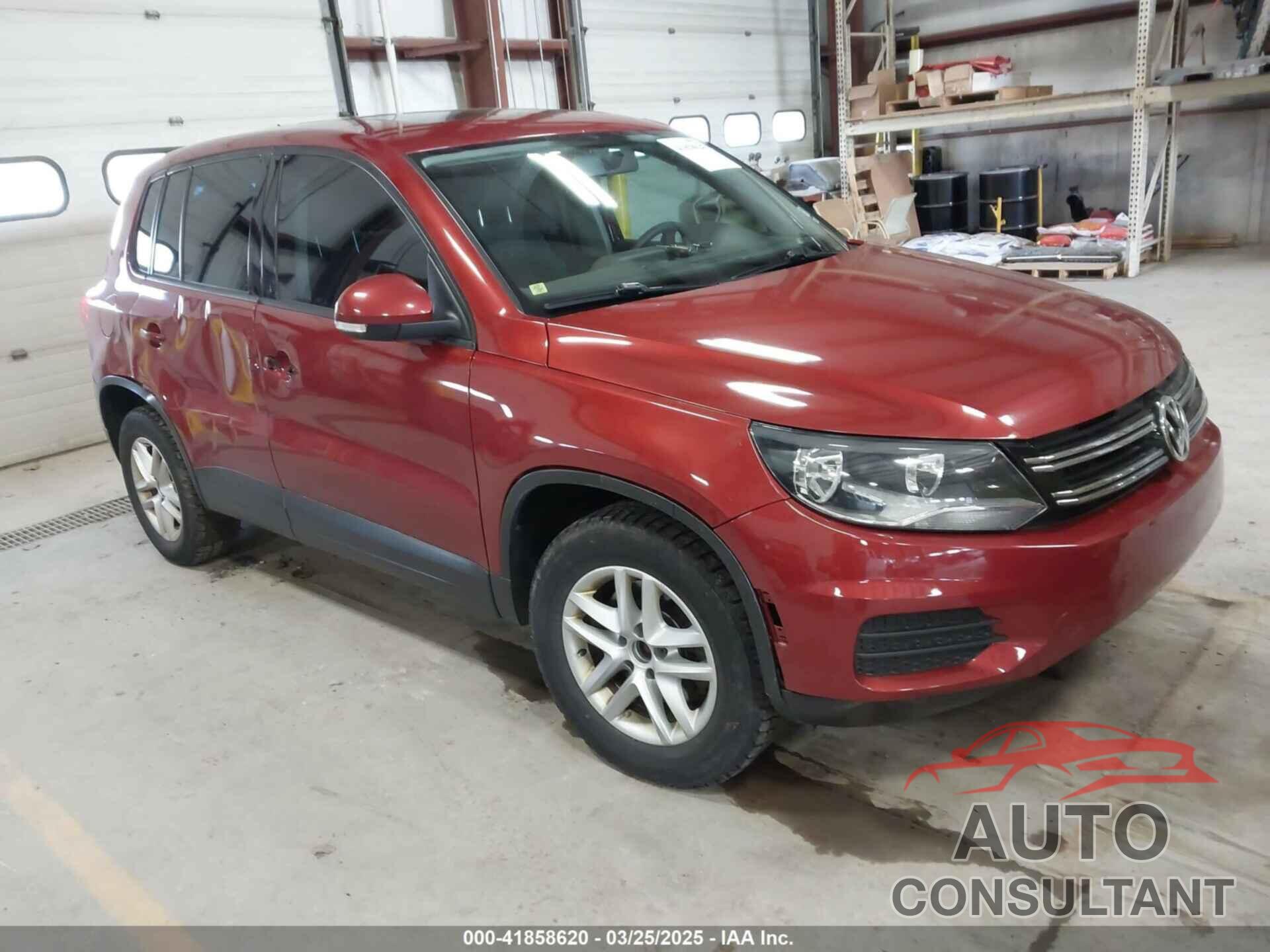 VOLKSWAGEN TIGUAN 2012 - WVGAV7AX8CW005728
