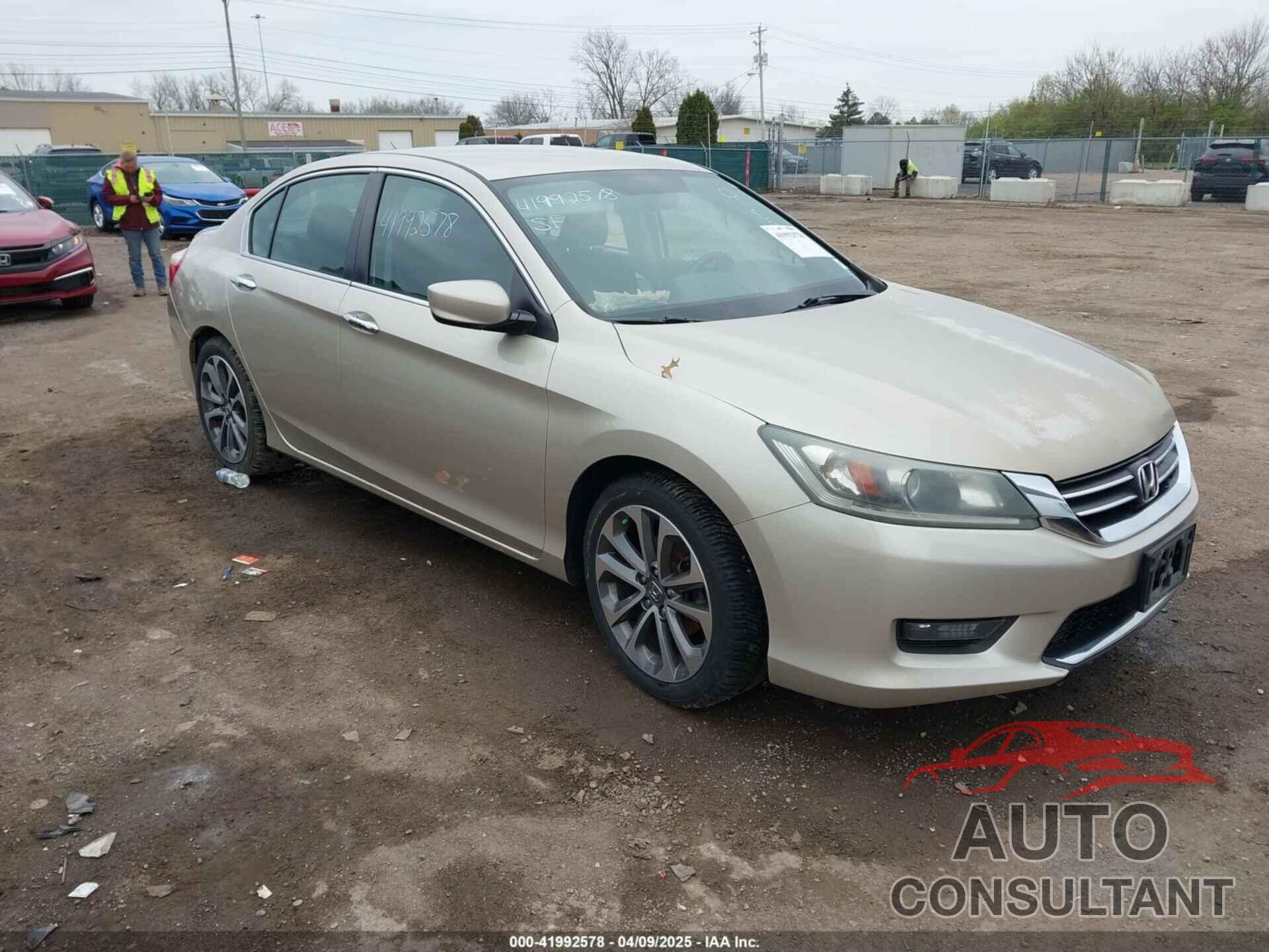 HONDA ACCORD 2015 - 1HGCR2F58FA018932