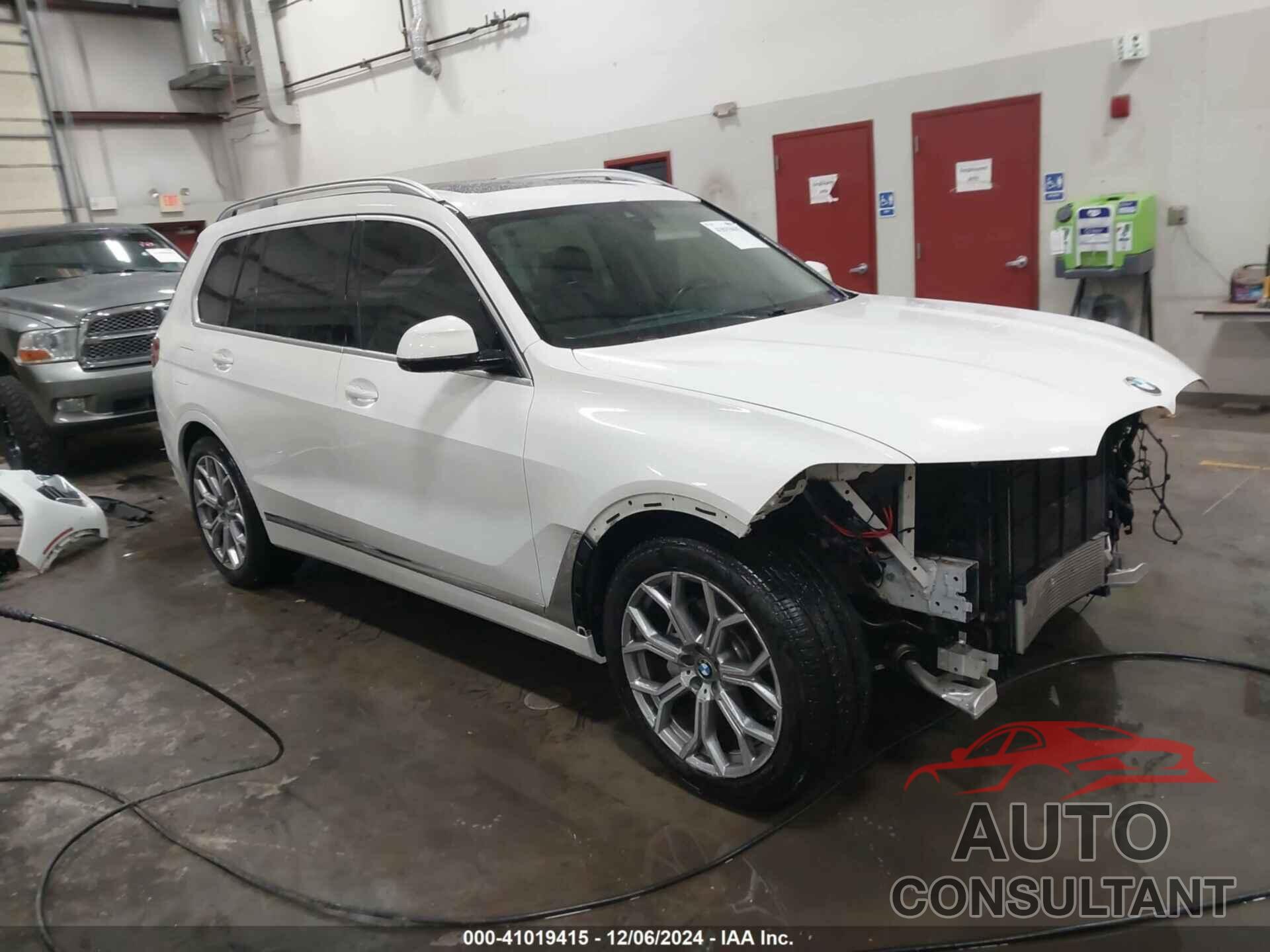 BMW X7 2019 - 5UXCW2C57KL088494