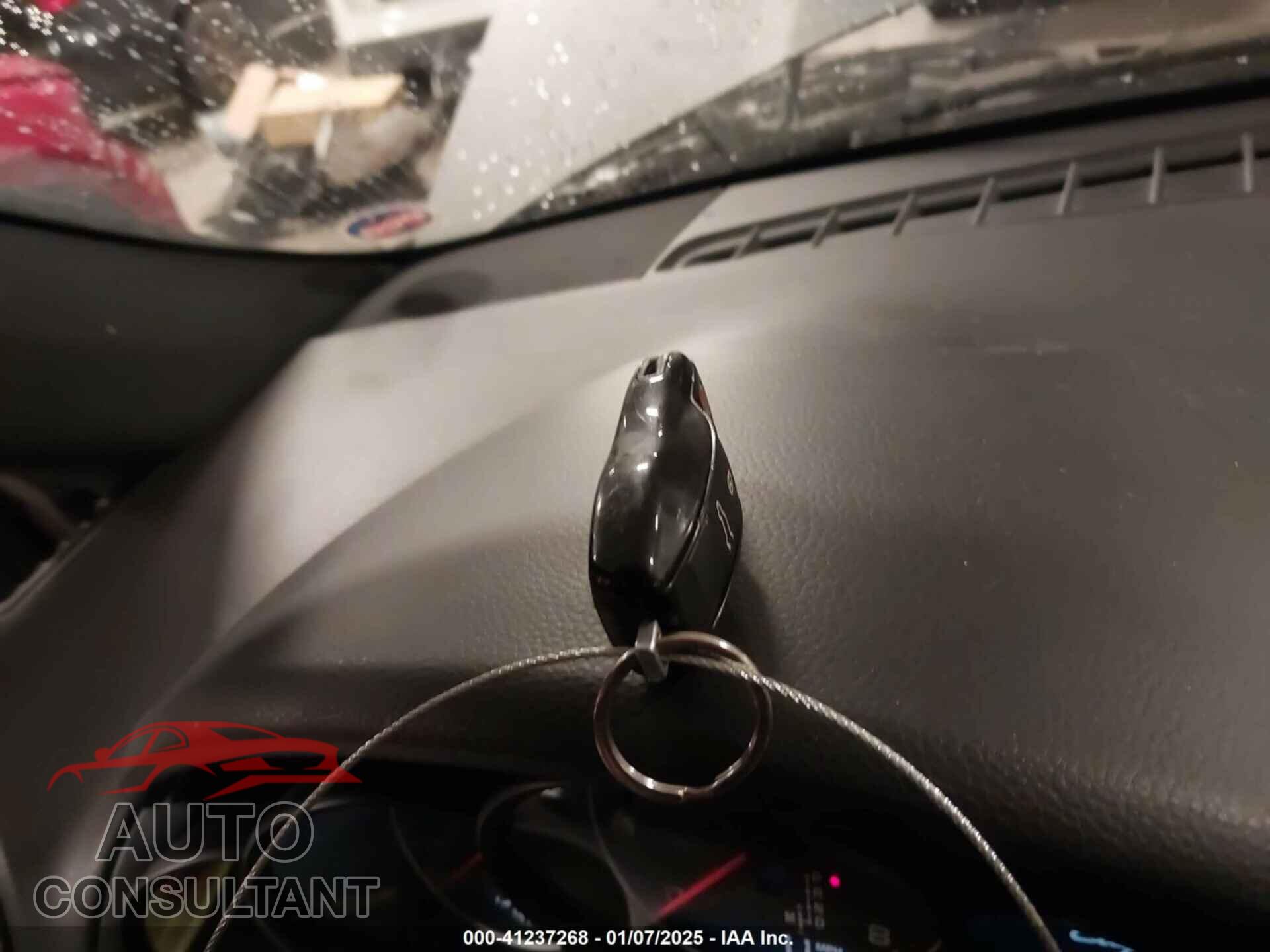 PORSCHE CAYENNE 2011 - WP1AA2A28BLA01121
