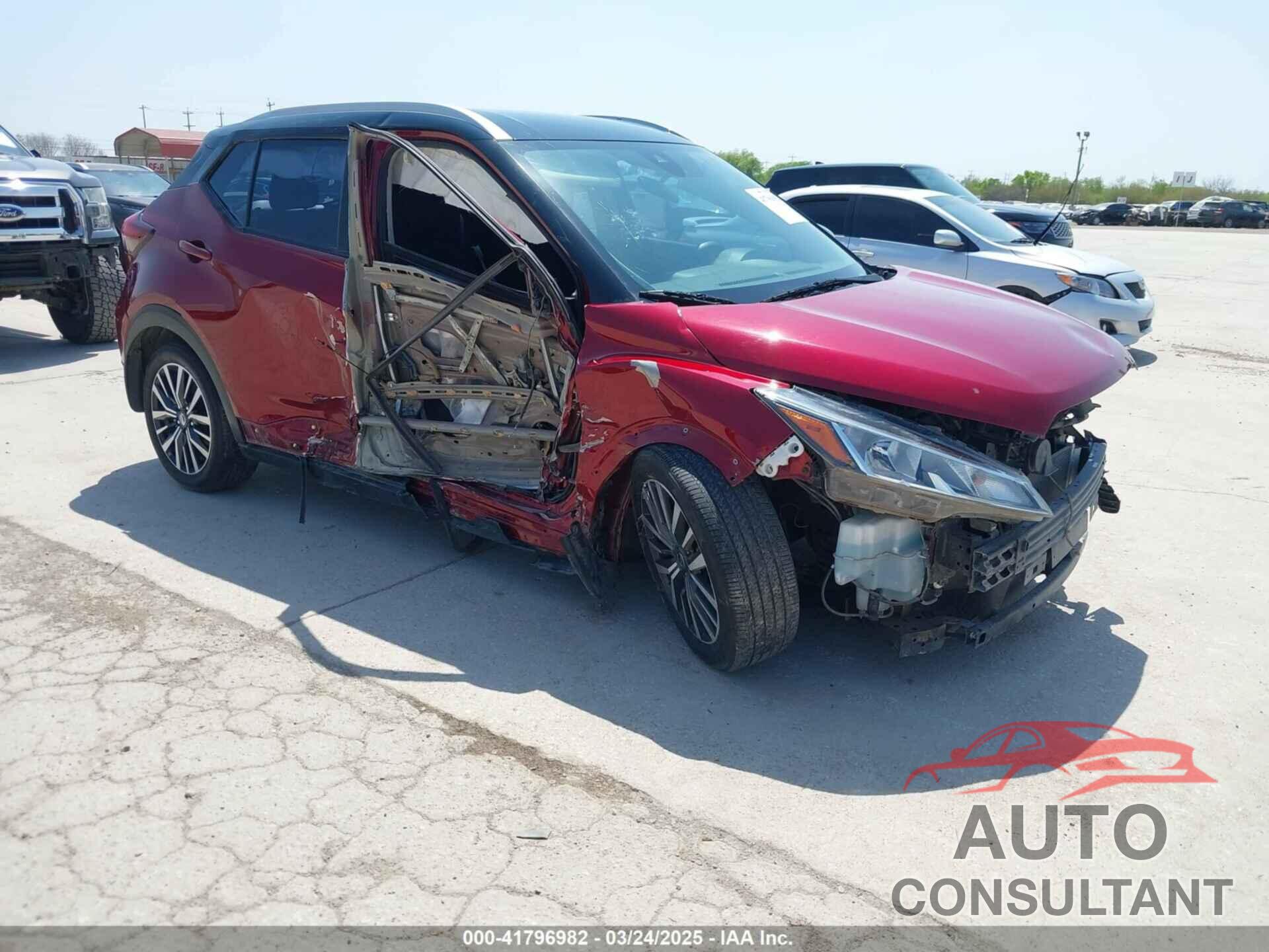 NISSAN KICKS 2021 - 3N1CP5CV1ML555189
