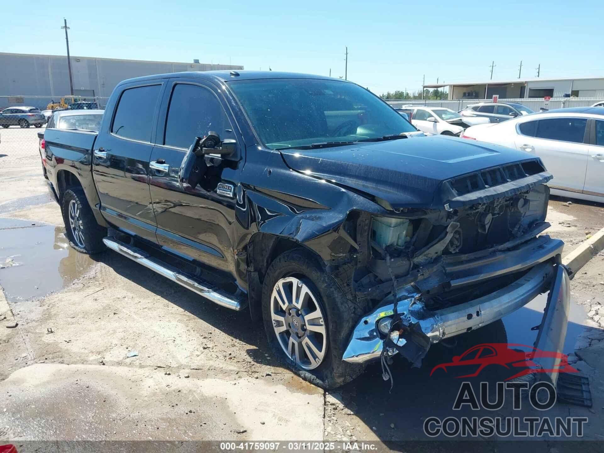 TOYOTA TUNDRA 2018 - 5TFAW5F14JX772459