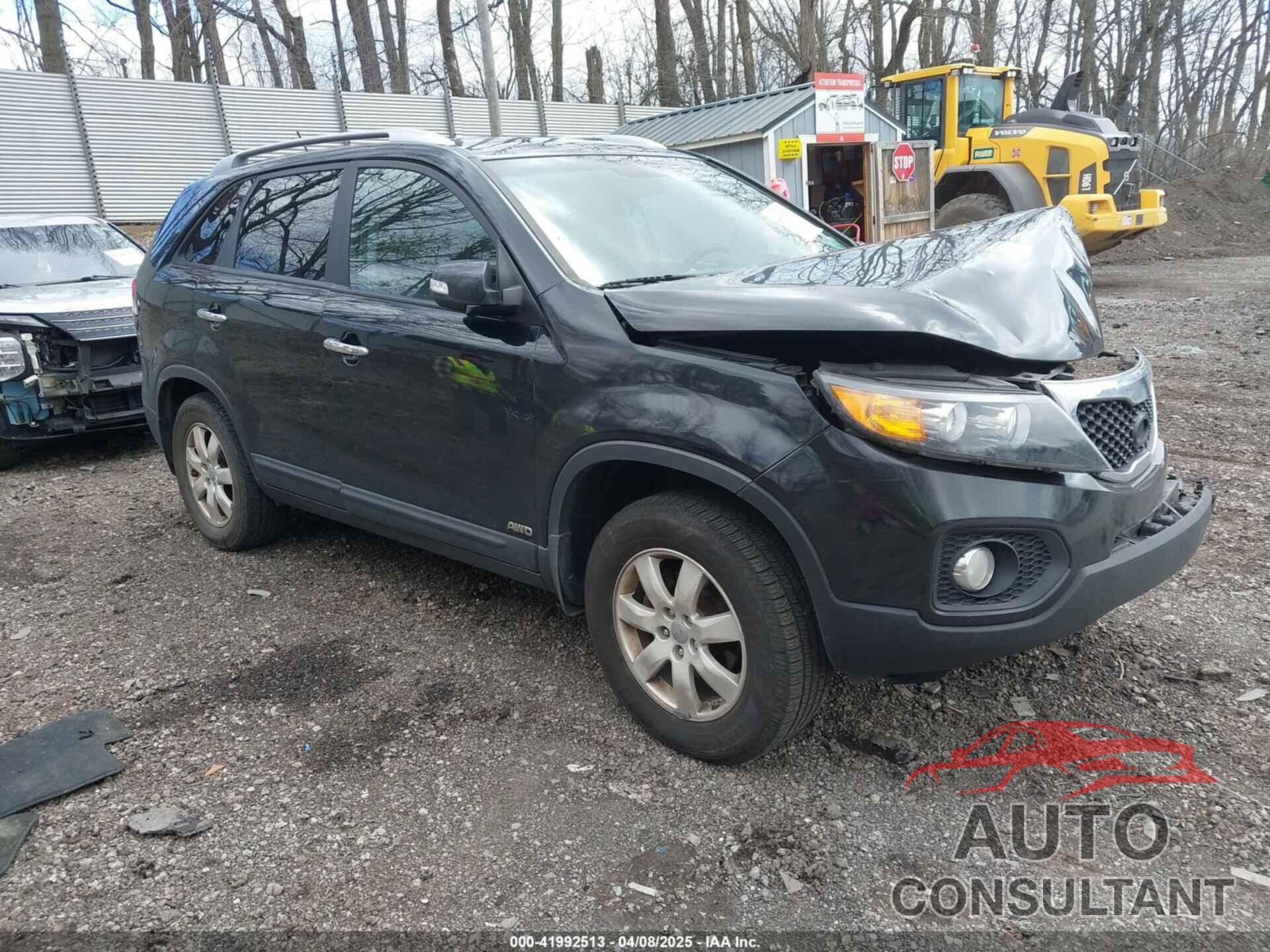 KIA SORENTO 2013 - 5XYKTCA66DG417238