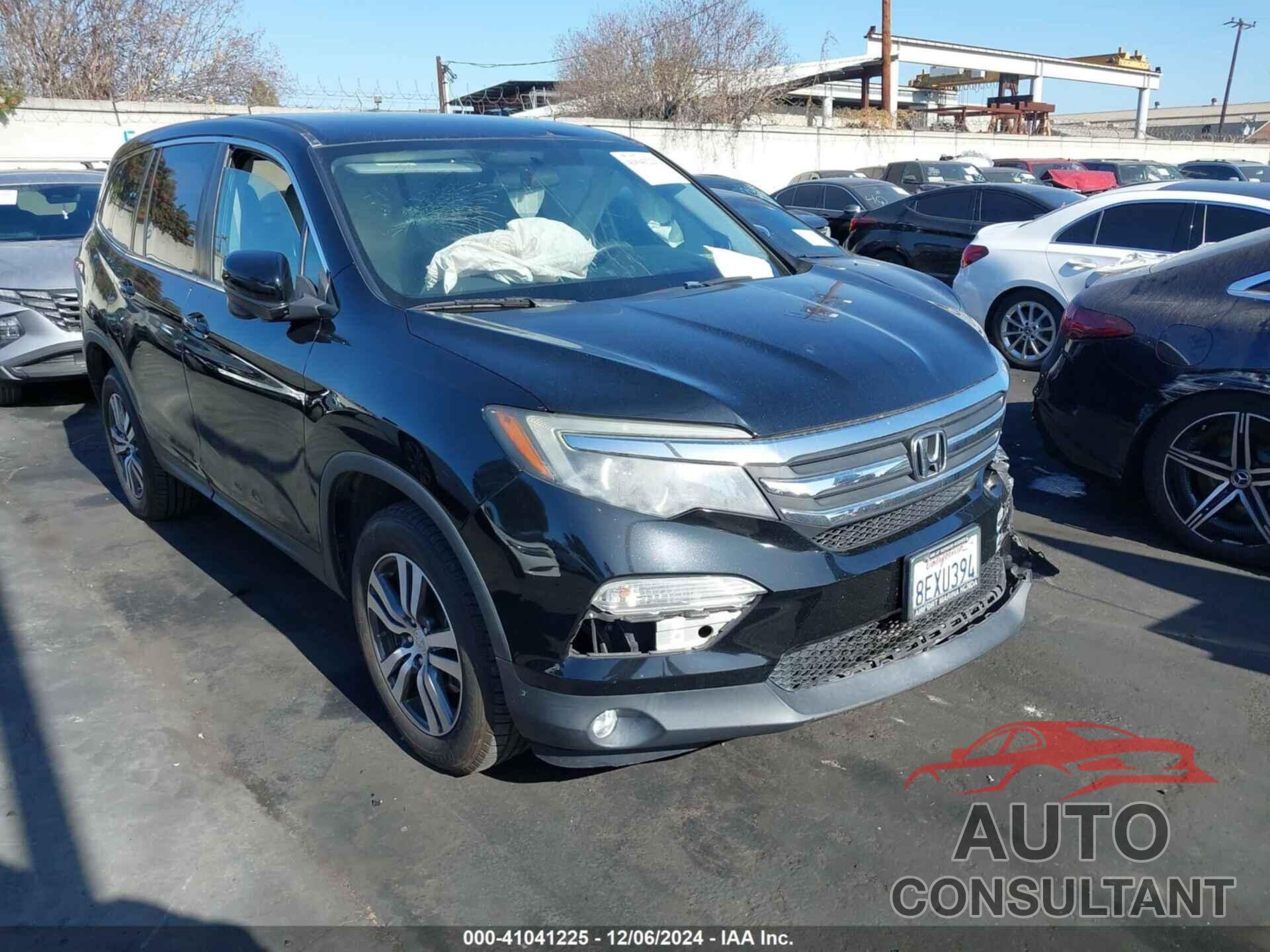 HONDA PILOT 2018 - 5FNYF5H38JB032016