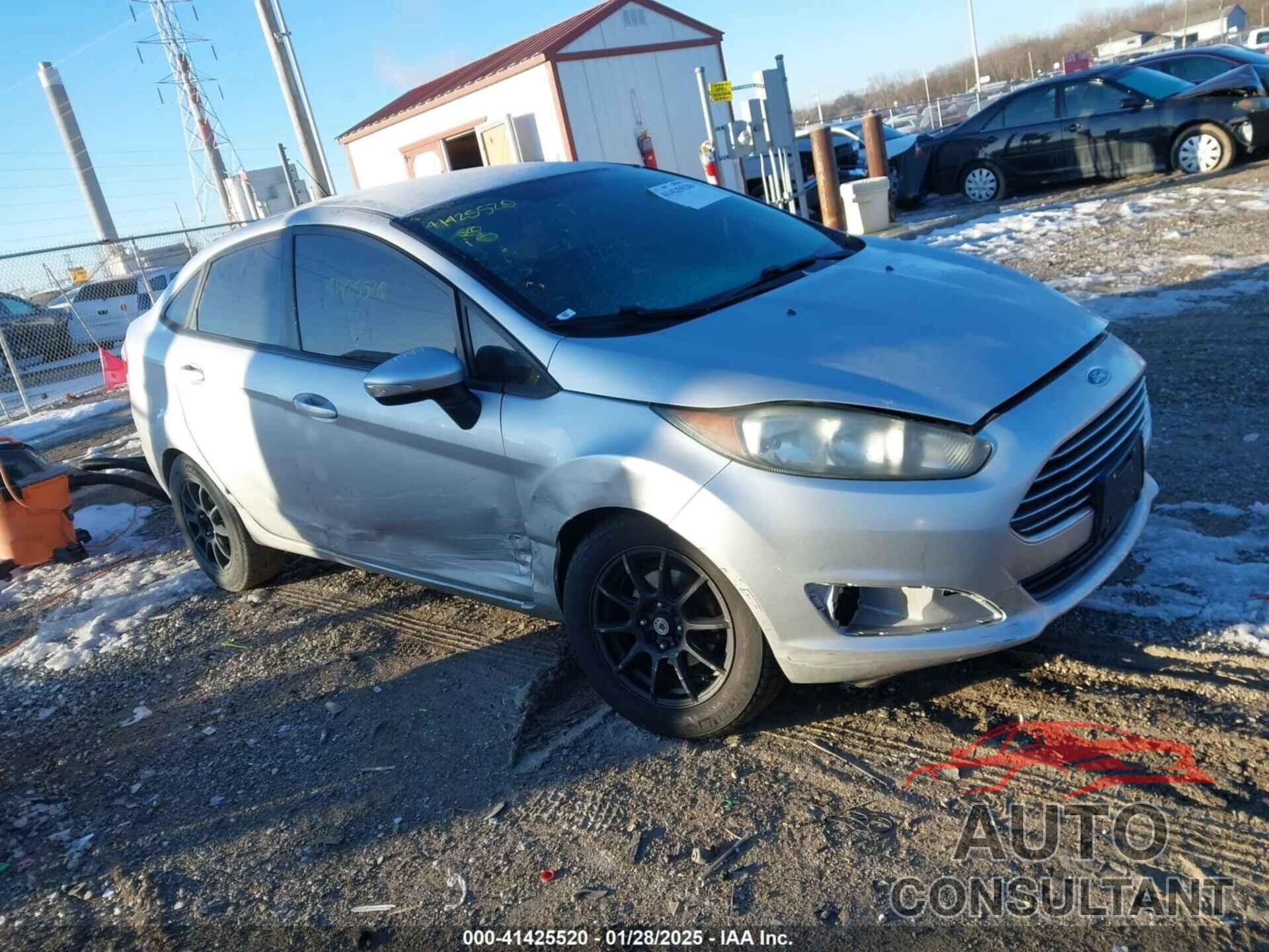 FORD FIESTA 2014 - 3FADP4BJ5EM221100