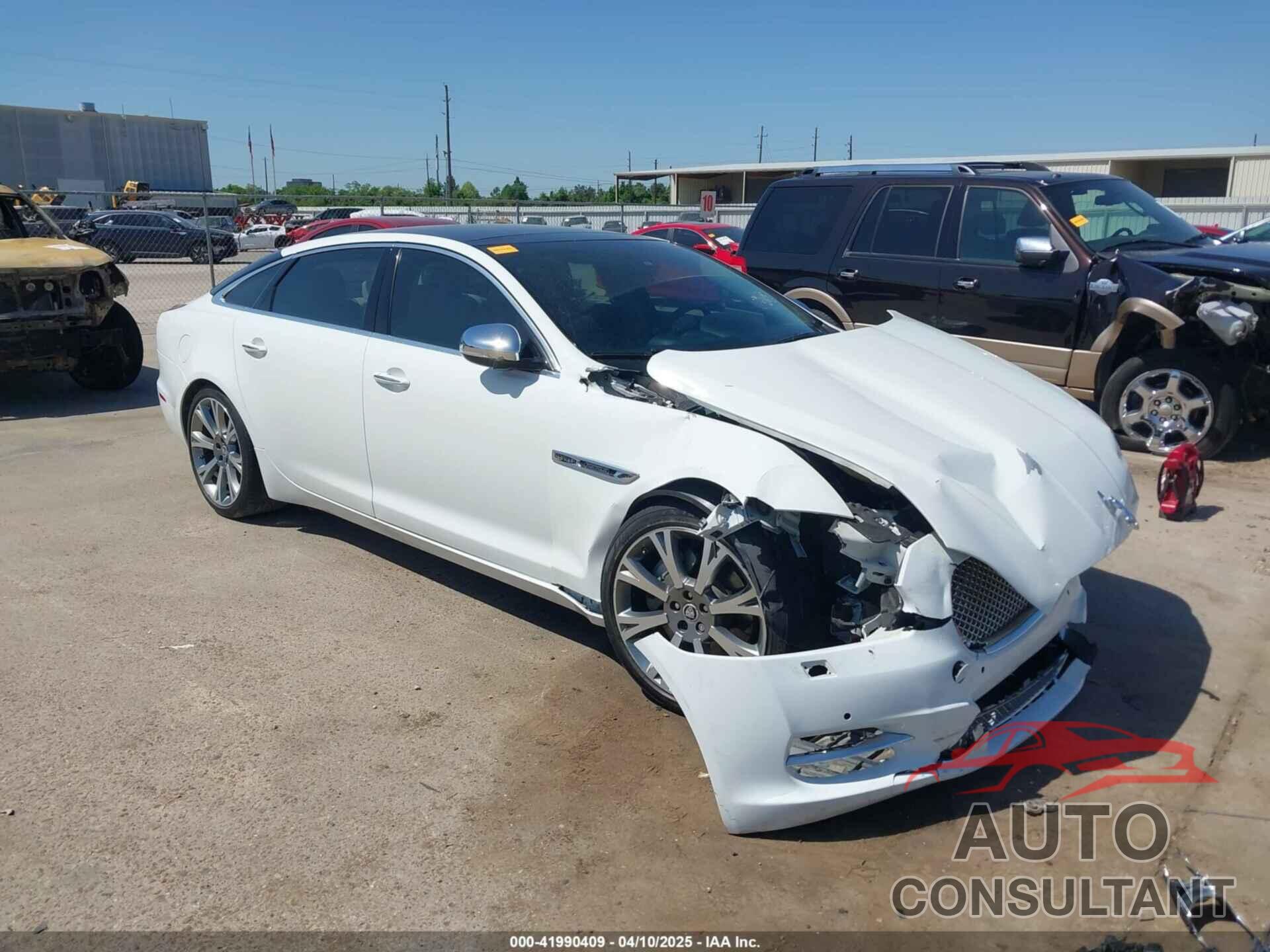 JAGUAR XJ 2012 - SAJWA2GB3CLV38500