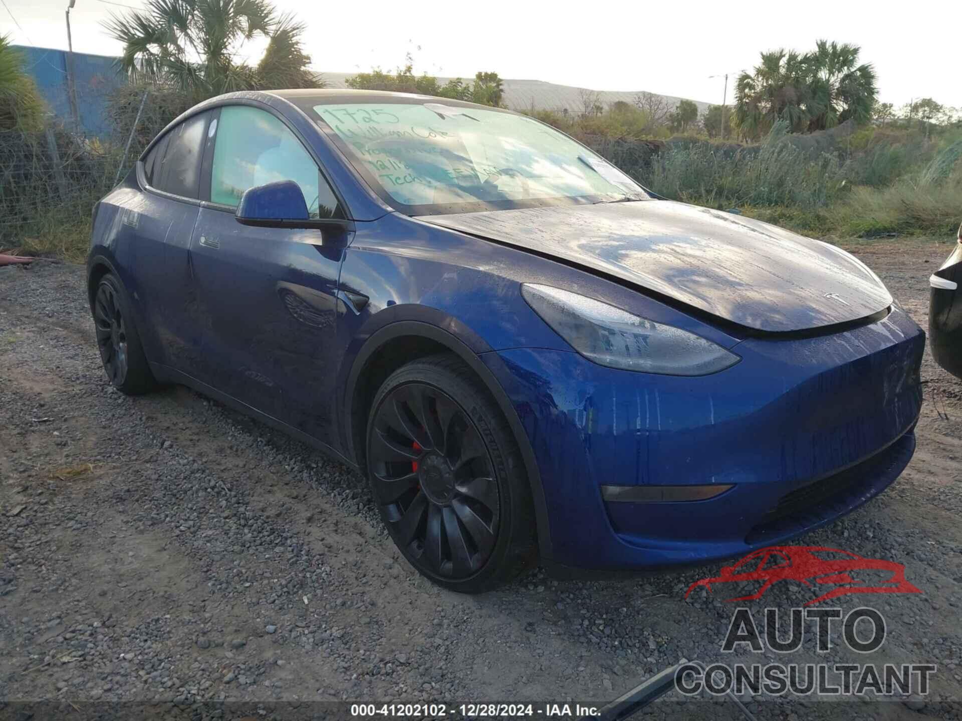 TESLA MODEL Y 2023 - 7SAYGDEF0PF795858