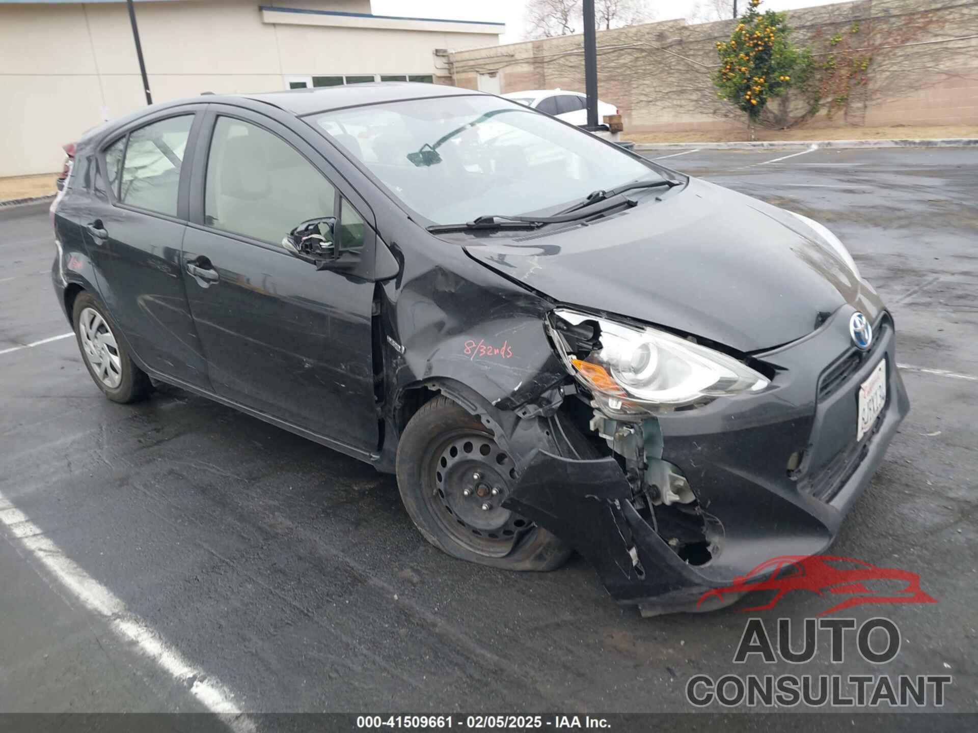 TOYOTA PRIUS C 2015 - JTDKDTB32F1092916
