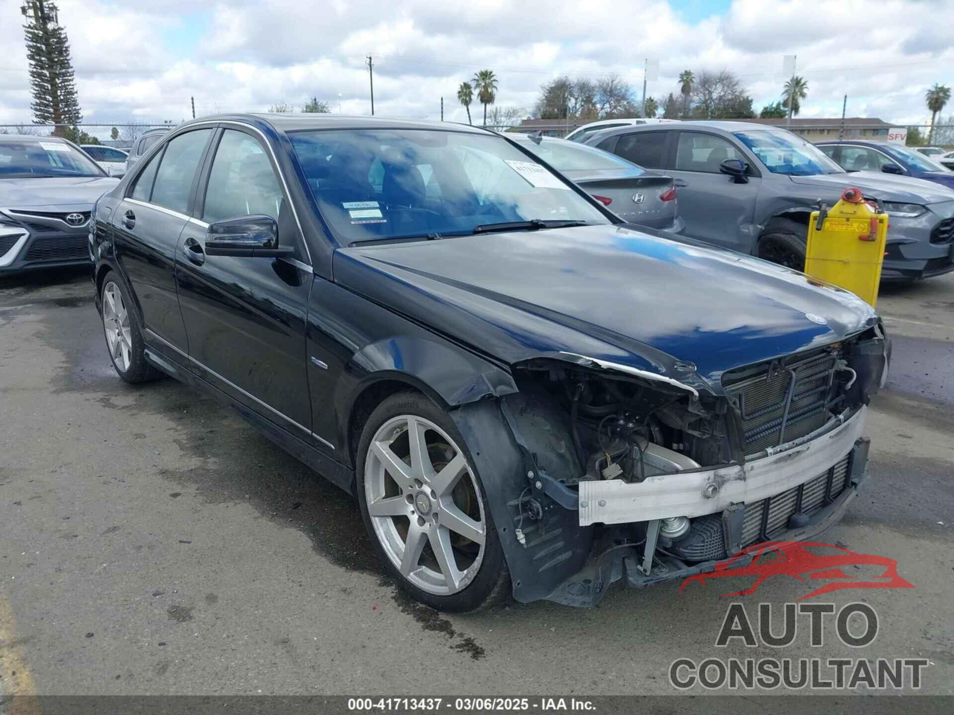 MERCEDES-BENZ C 250 2012 - WDDGF4HB0CR215099