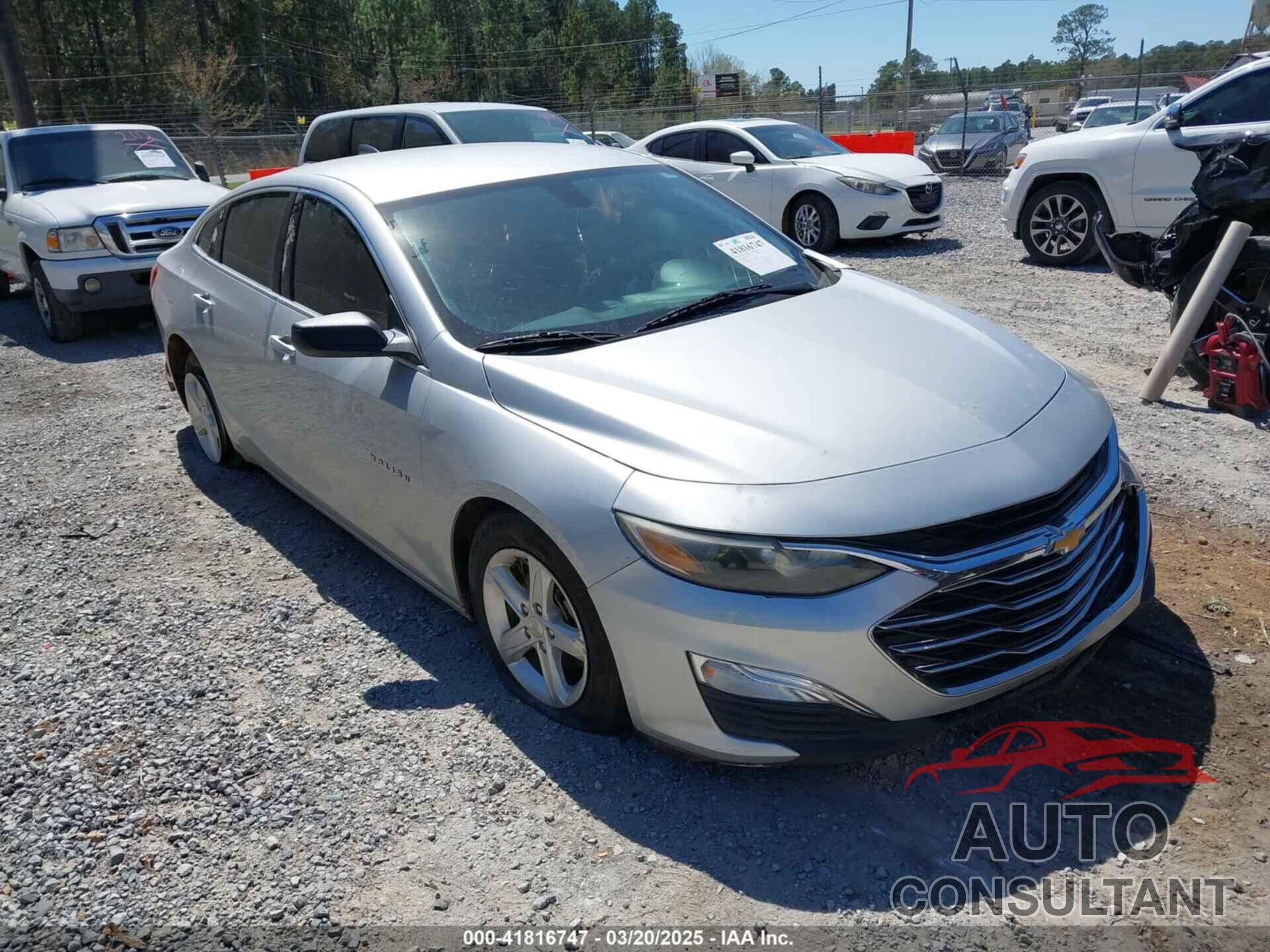 CHEVROLET MALIBU 2020 - 1G1ZB5ST5LF011320