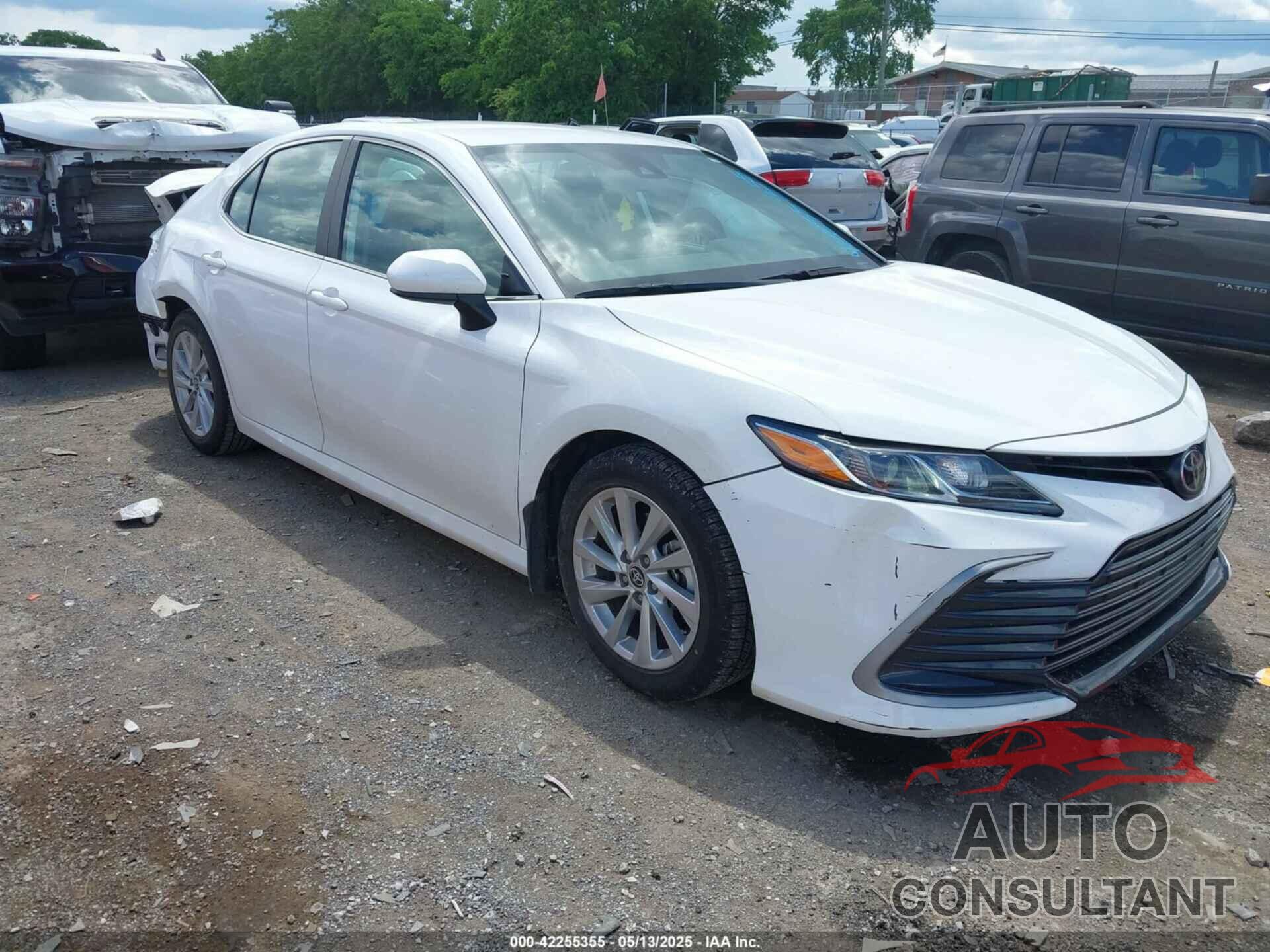 TOYOTA CAMRY 2023 - 4T1C11AK9PU108132