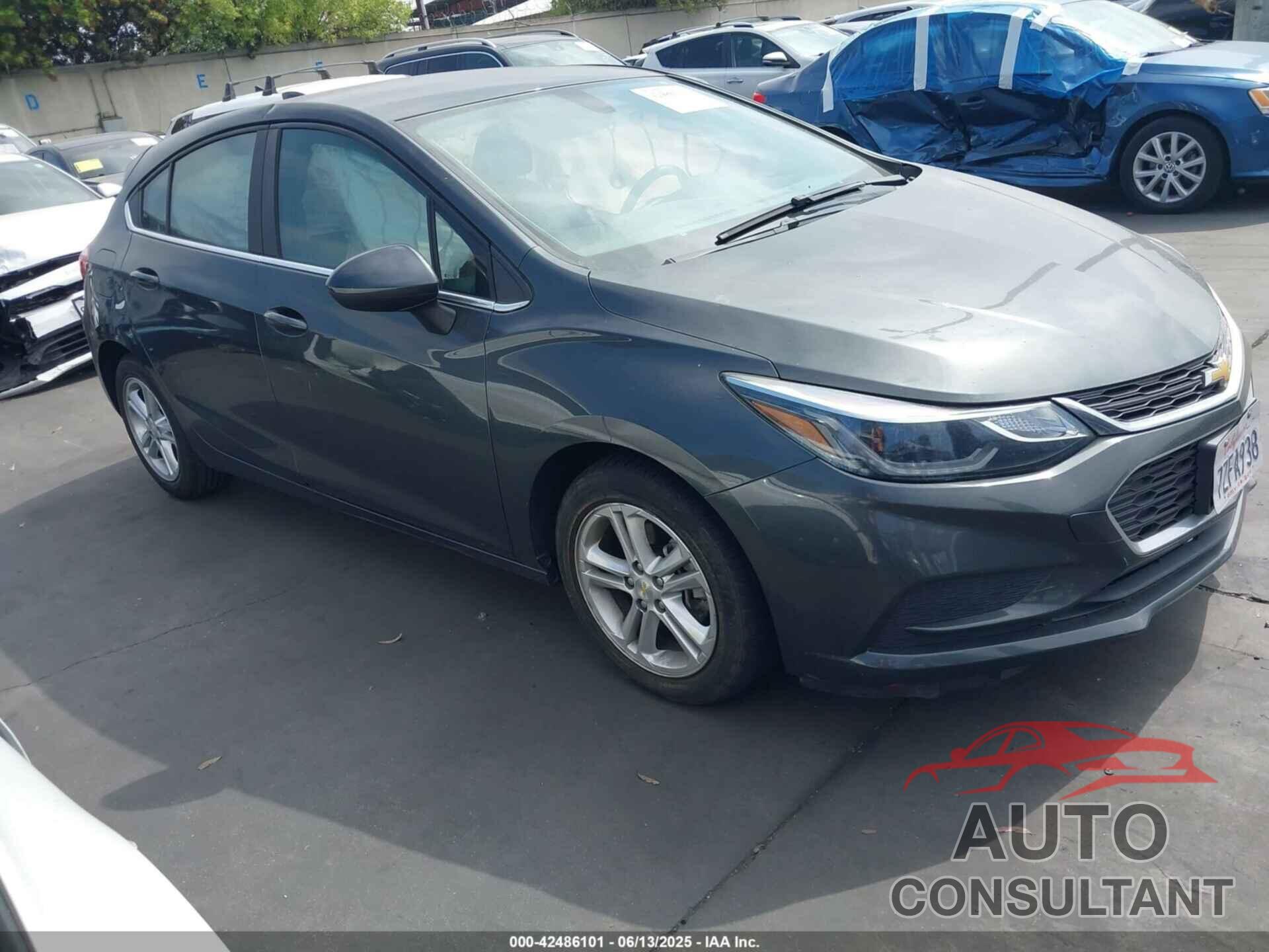 CHEVROLET CRUZE 2017 - 3G1BE6SM1HS589778