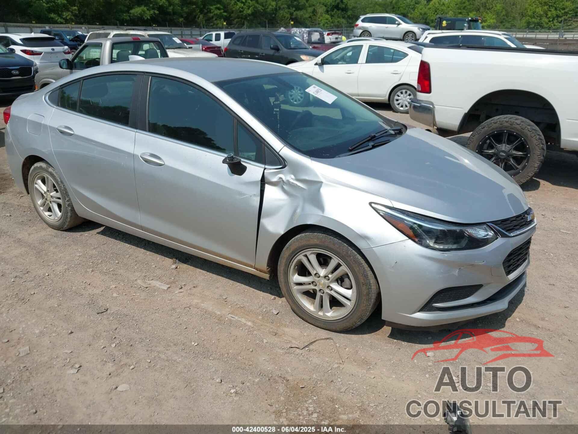 CHEVROLET CRUZE 2017 - 1G1BE5SM7H7131266