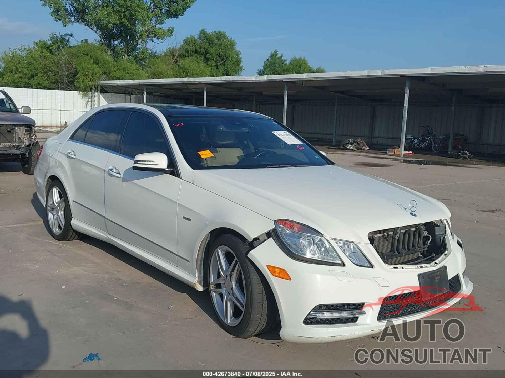 MERCEDES-BENZ E 350 2012 - WDDHF5KB8CA650180