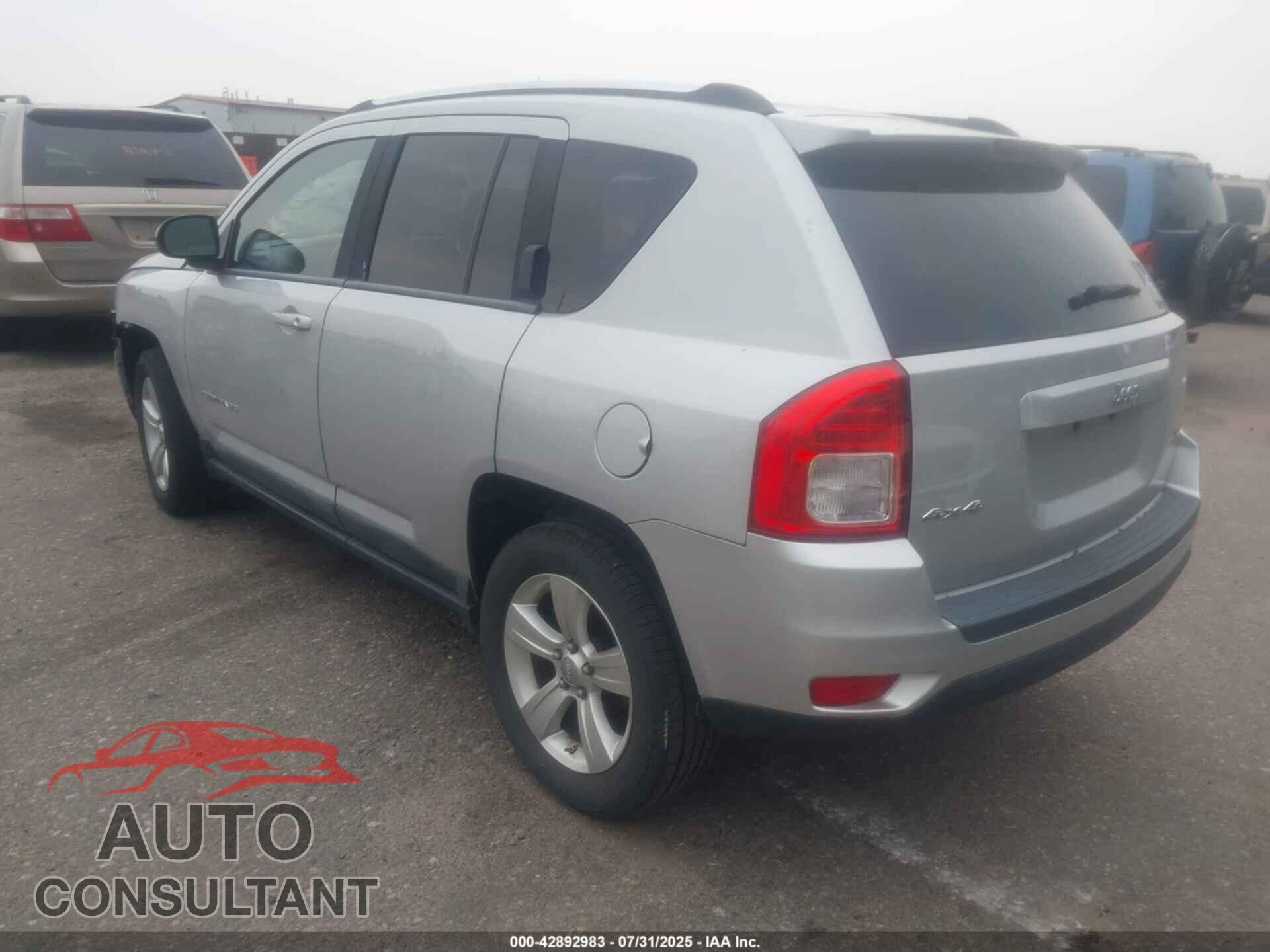 JEEP COMPASS 2011 - 1J4NF1FB4BD183234