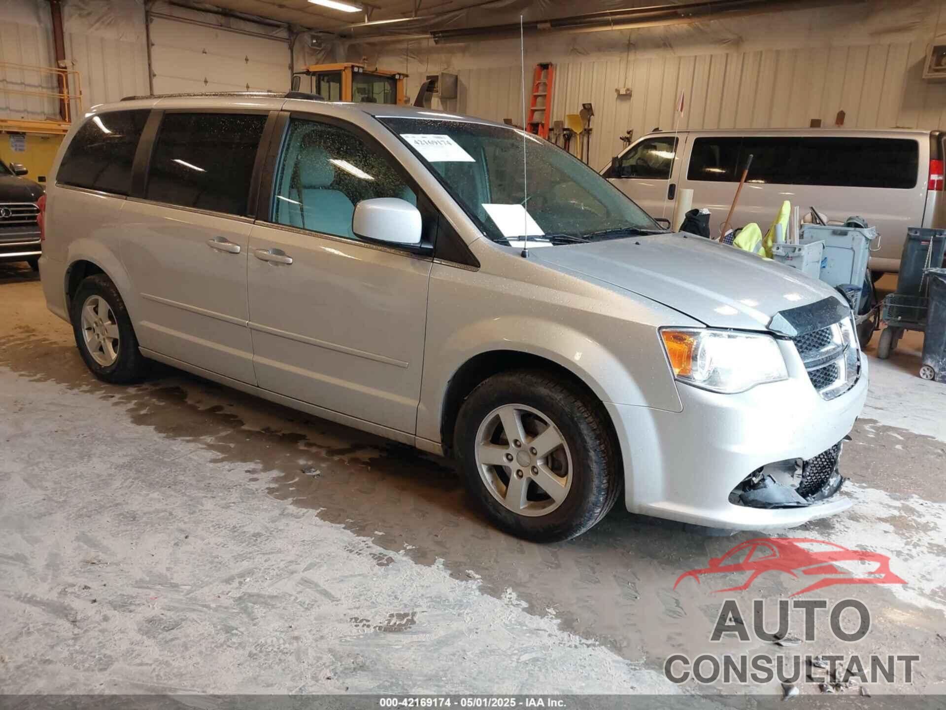 DODGE GRAND CARAVAN 2011 - 2D4RN5DG6BR755601