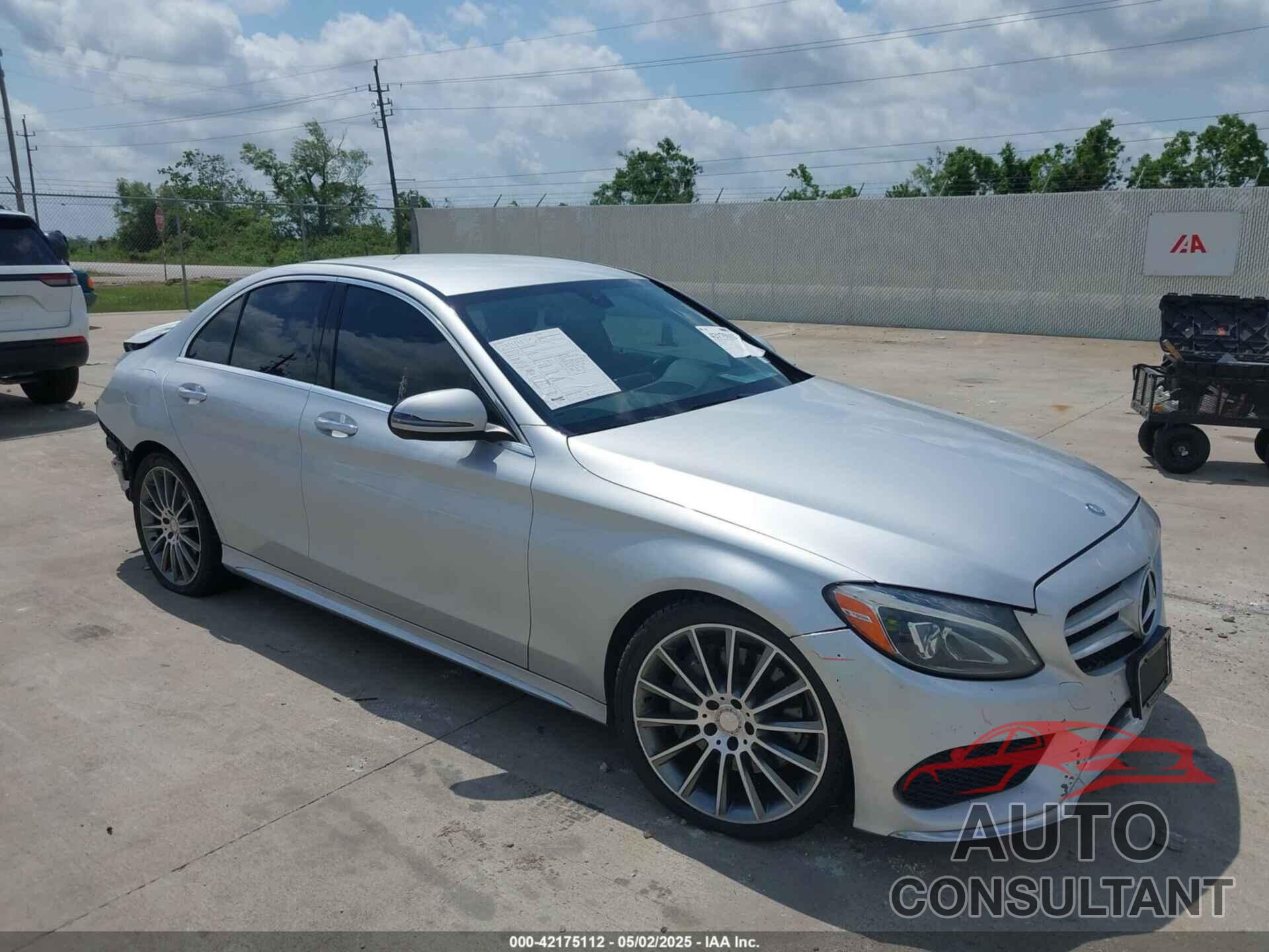 MERCEDES-BENZ C 300 2016 - 55SWF4JBXGU165273