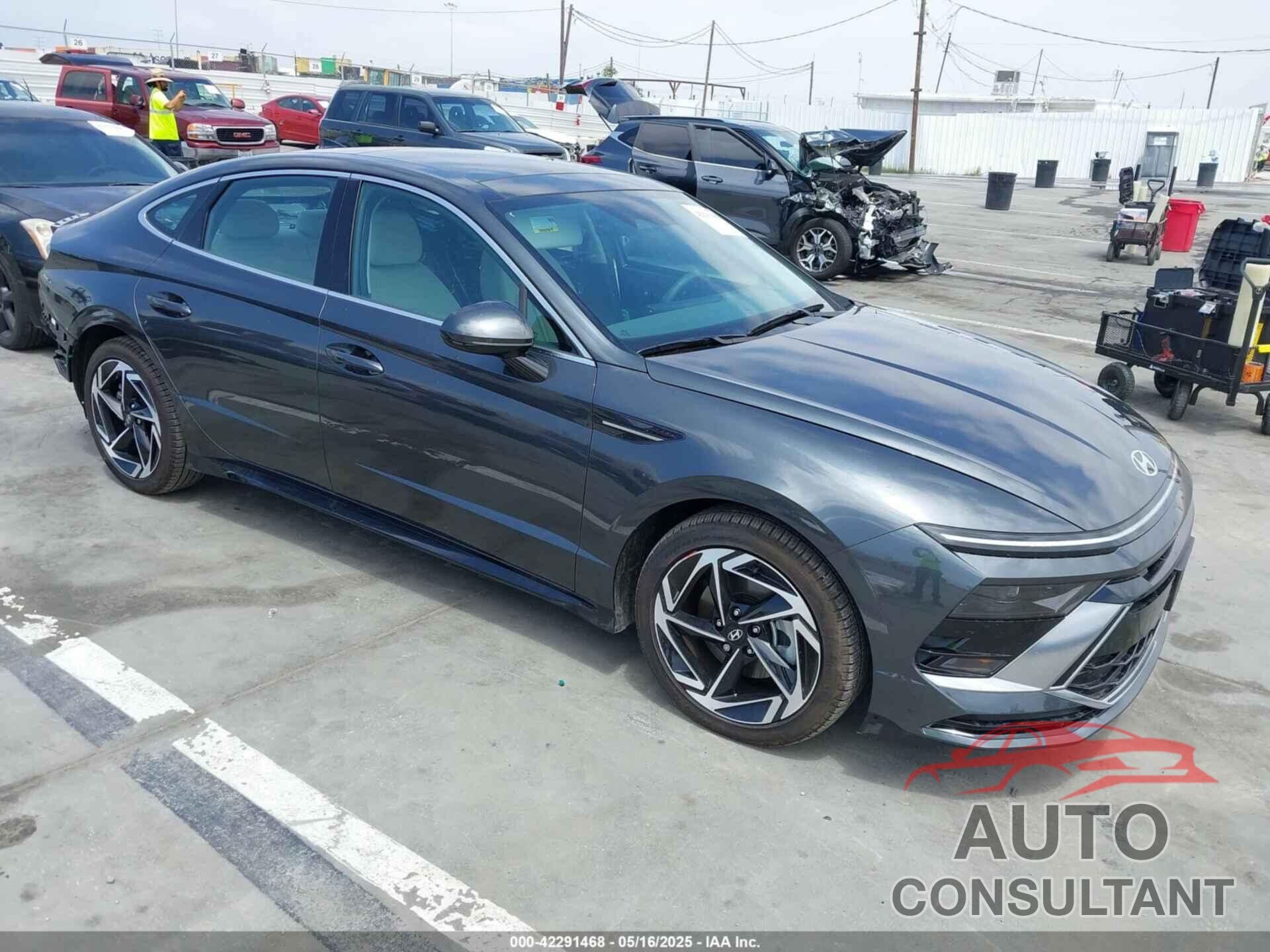 HYUNDAI SONATA 2024 - KMHL14JA1RA389730
