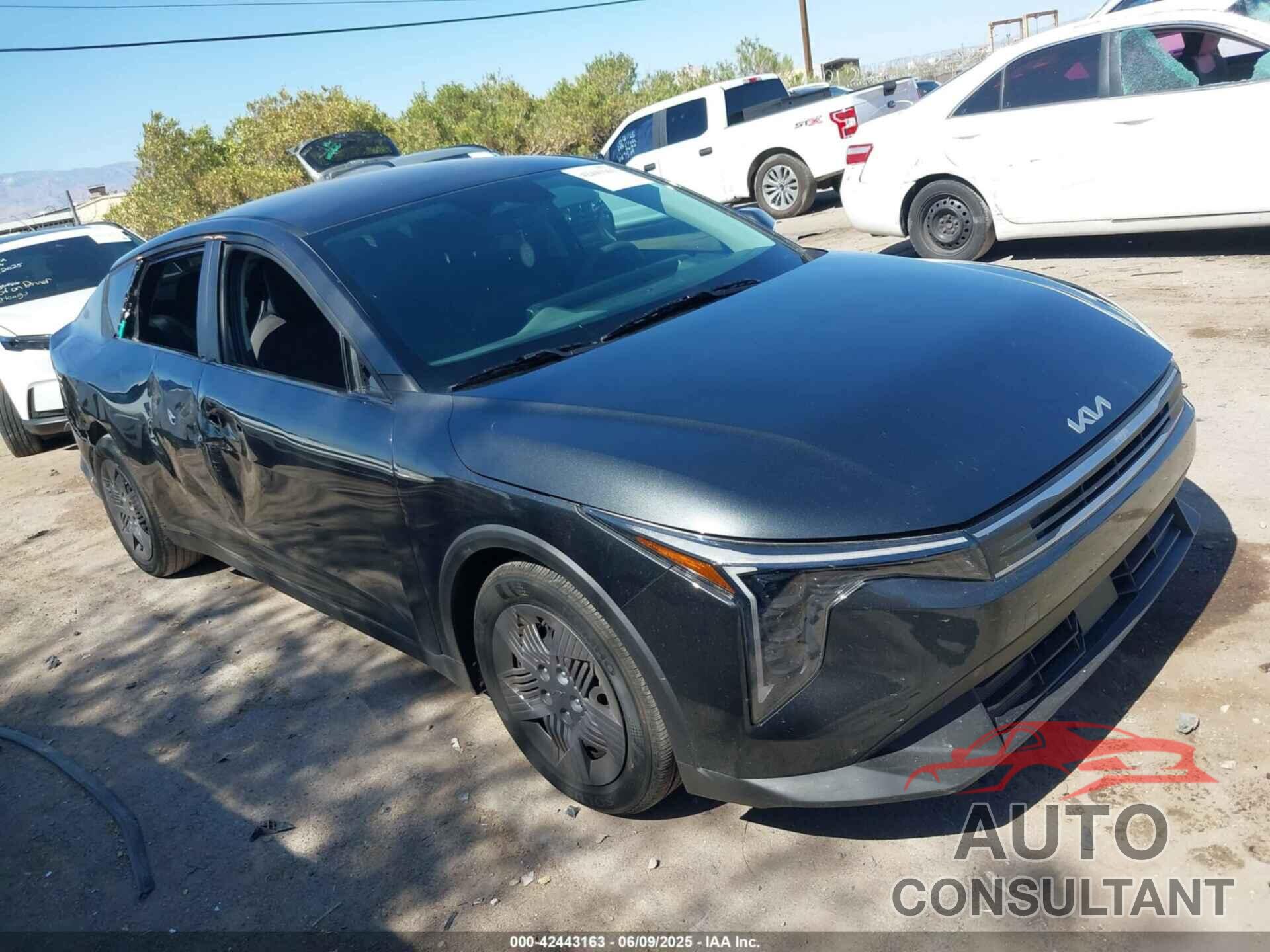 KIA K4 2025 - 3KPFT4DE4SE090794