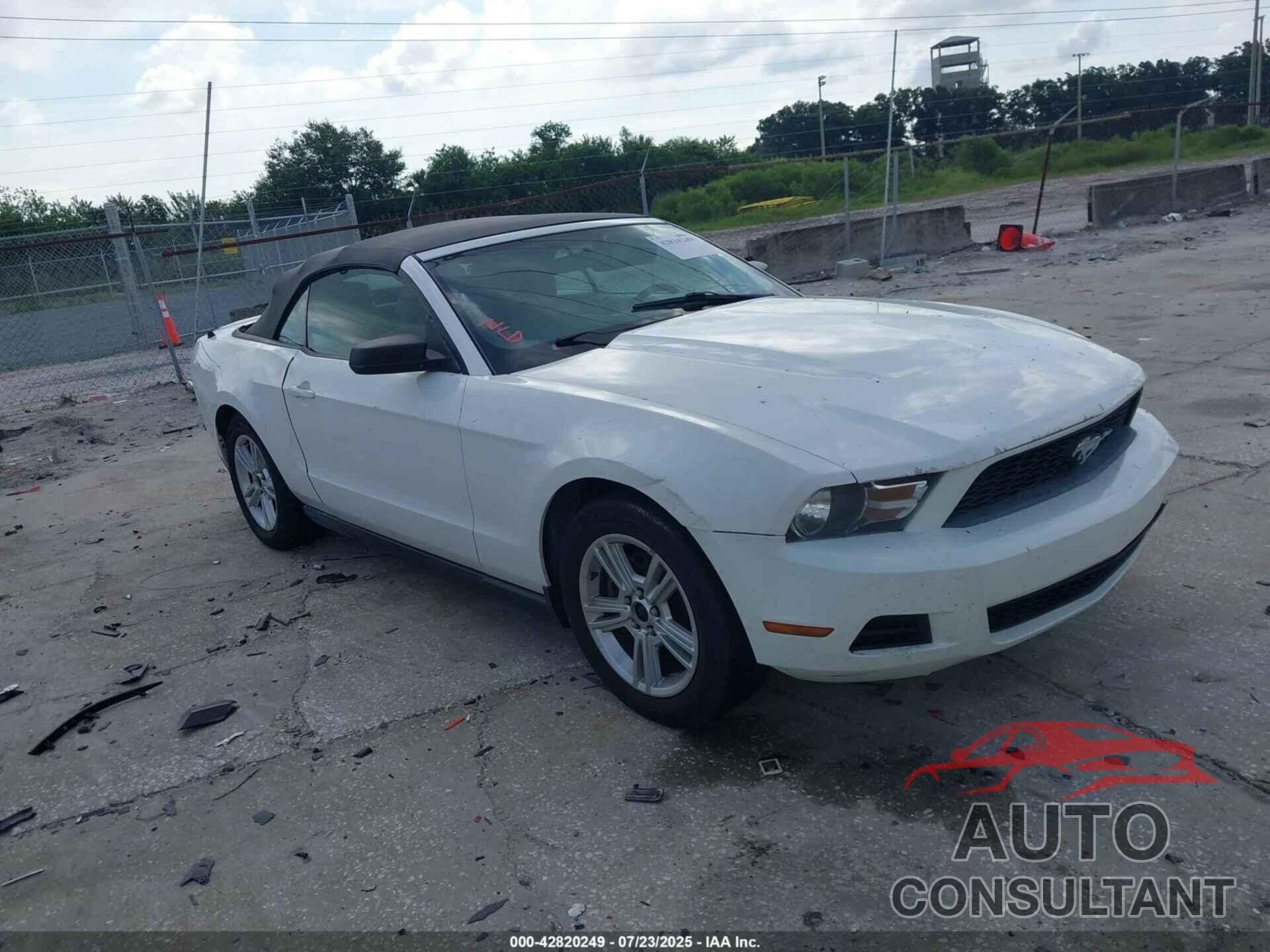 FORD MUSTANG 2011 - 1ZVBP8EM7B5129077