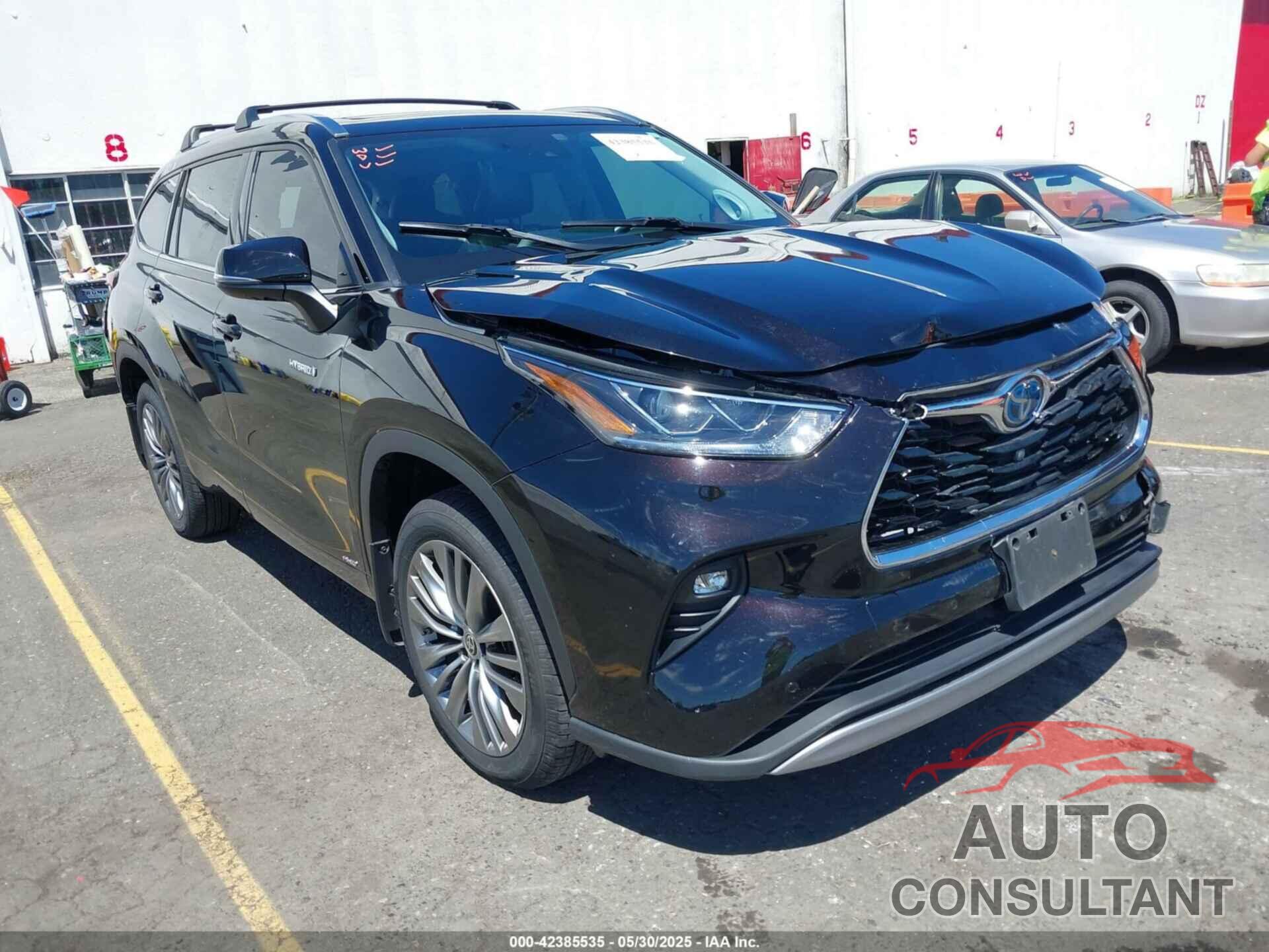 TOYOTA HIGHLANDER 2020 - 5TDEBRCH6LS010197