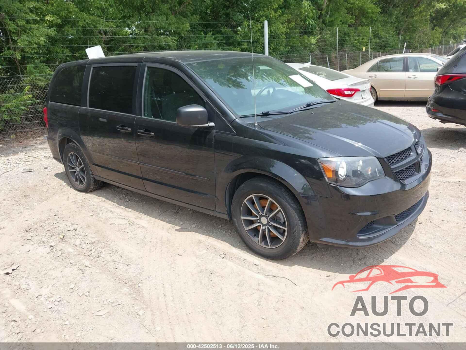 DODGE GRAND CARAVAN 2015 - 2C4RDGBG0FR524181