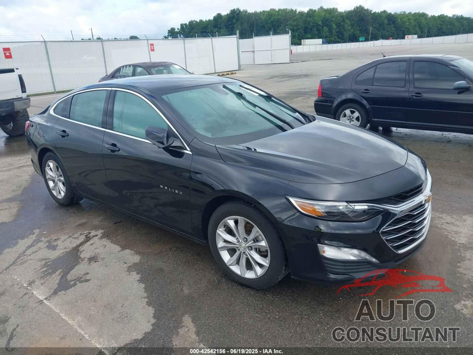 CHEVROLET MALIBU 2021 - 1G1ZD5ST7MF006423