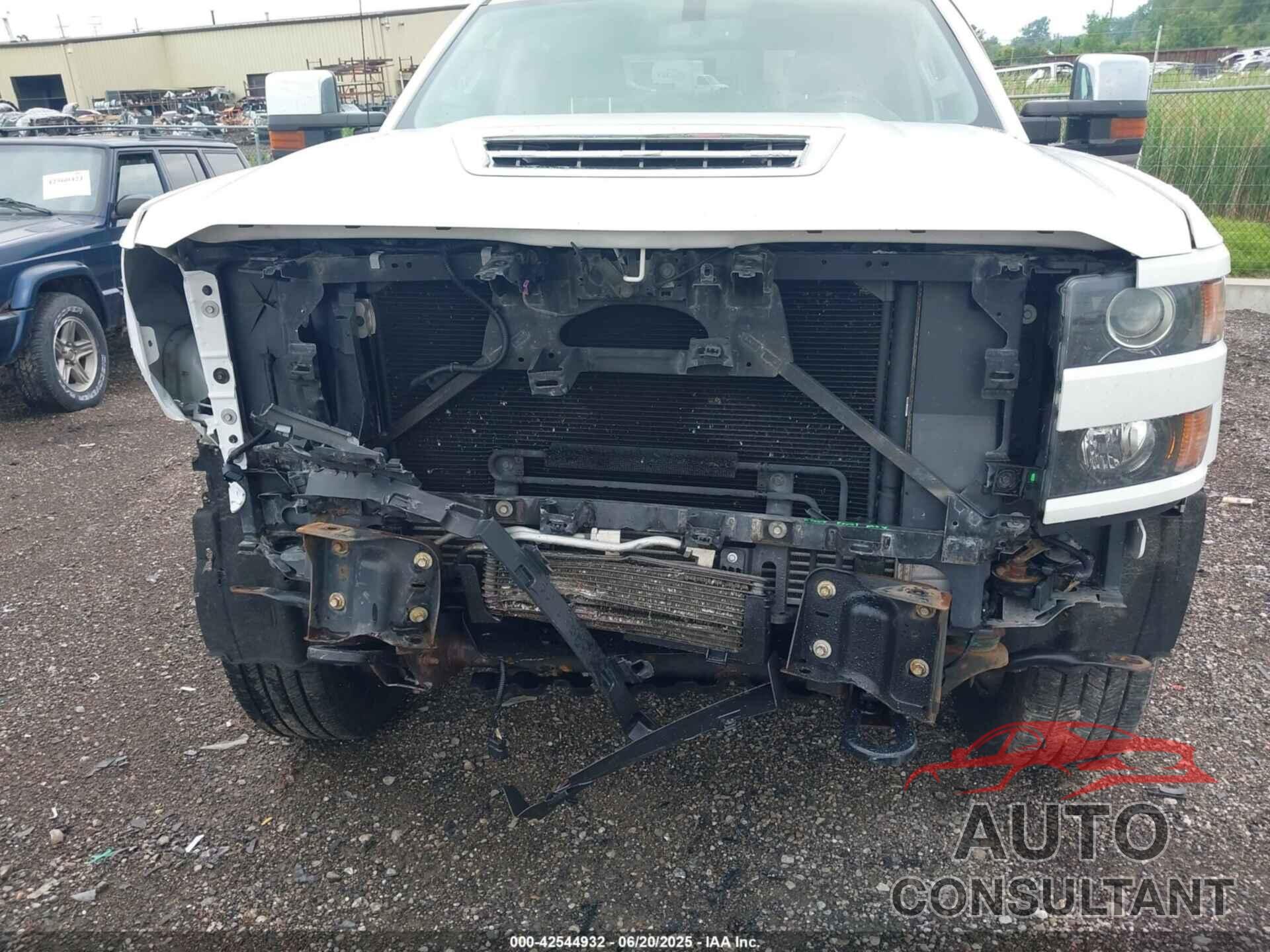 CHEVROLET SILVERADO 2500HD 2017 - 1GC1KVEY1HF242802
