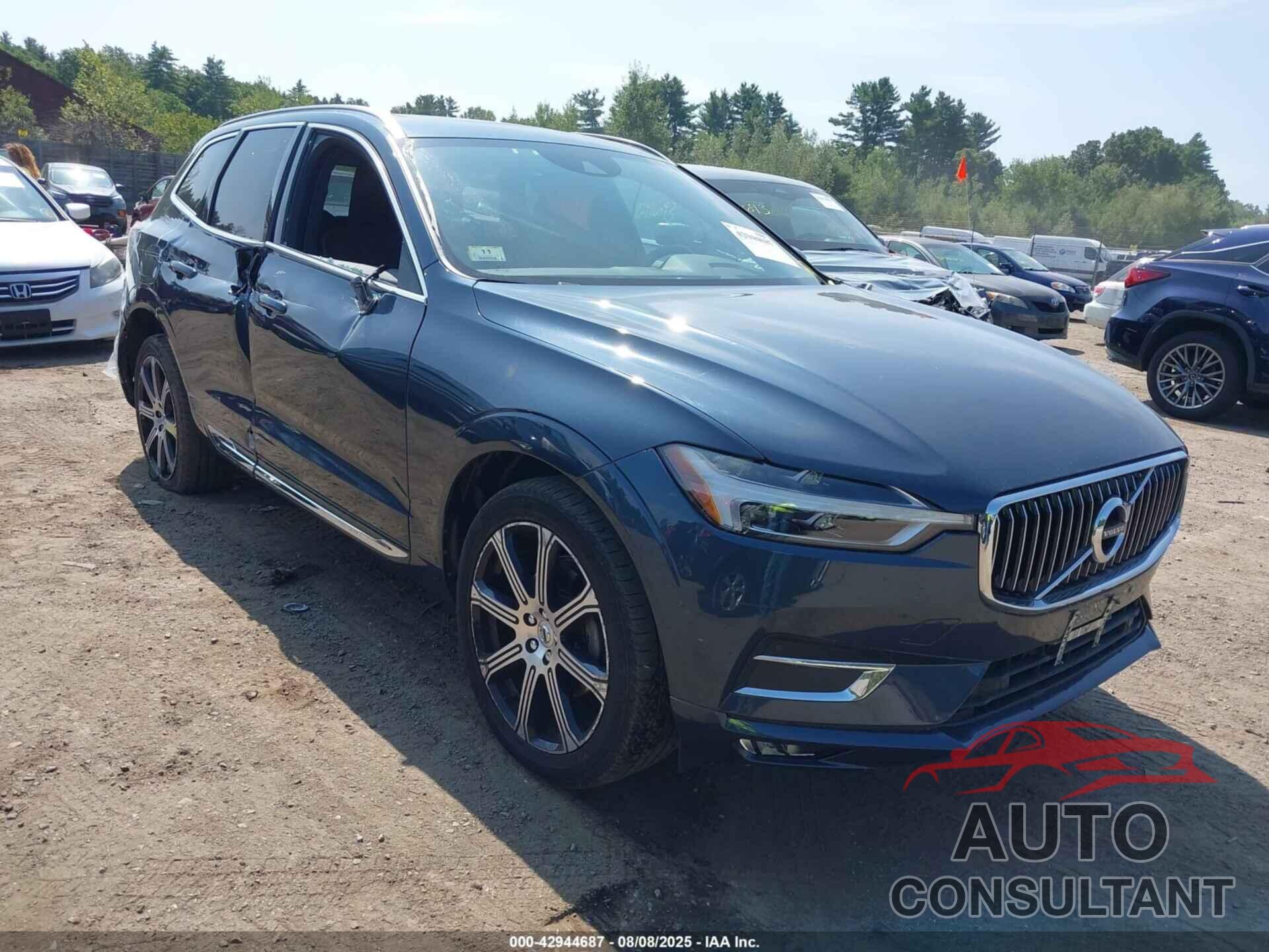 VOLVO XC60 2021 - YV4102RLXM1698014