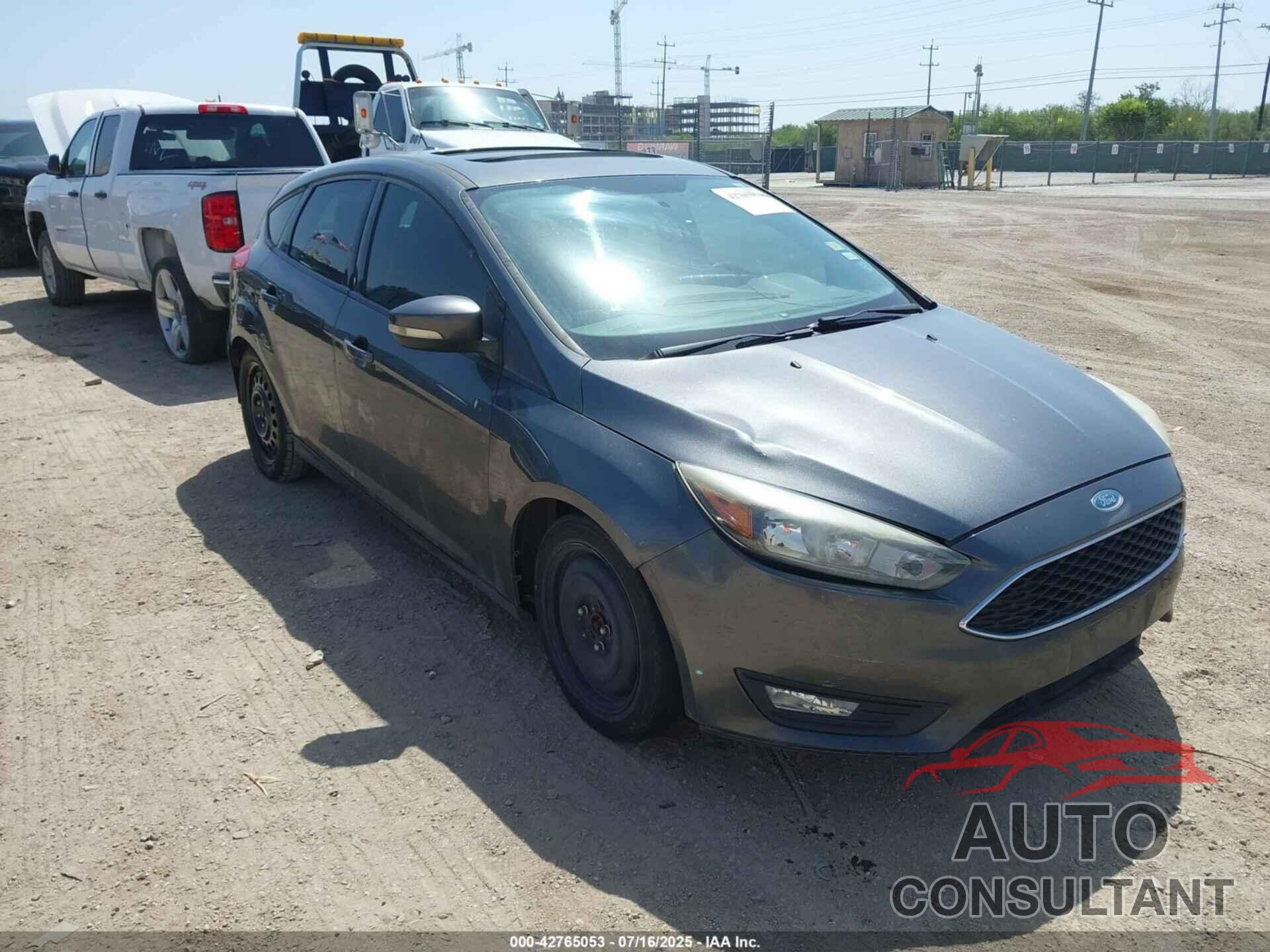 FORD FOCUS 2017 - 1FADP3M23HL214197