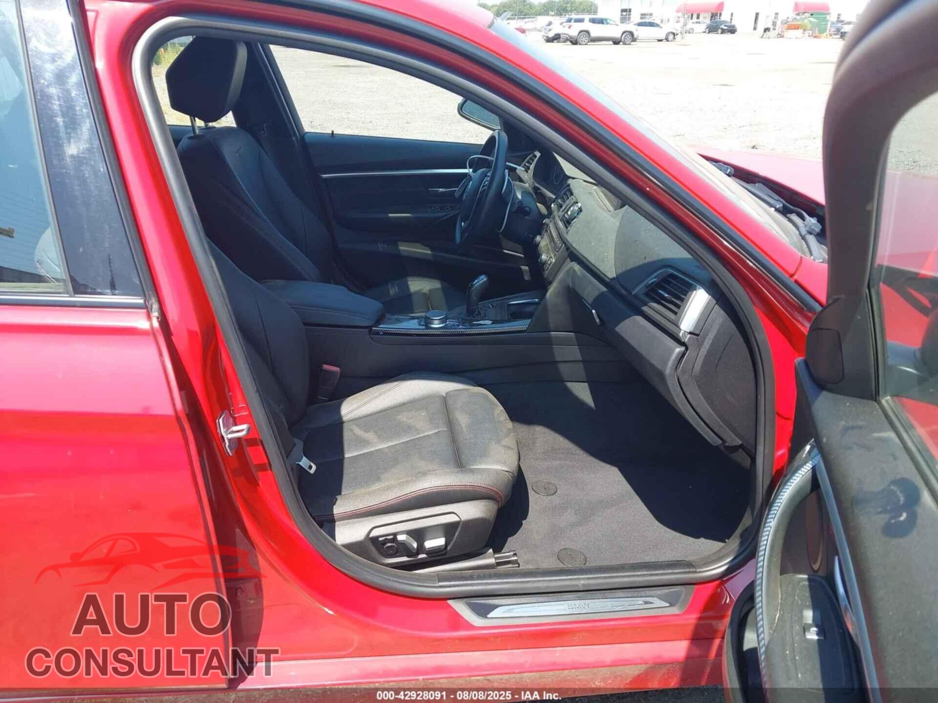 BMW 330I 2018 - WBA8D9C55JA615767