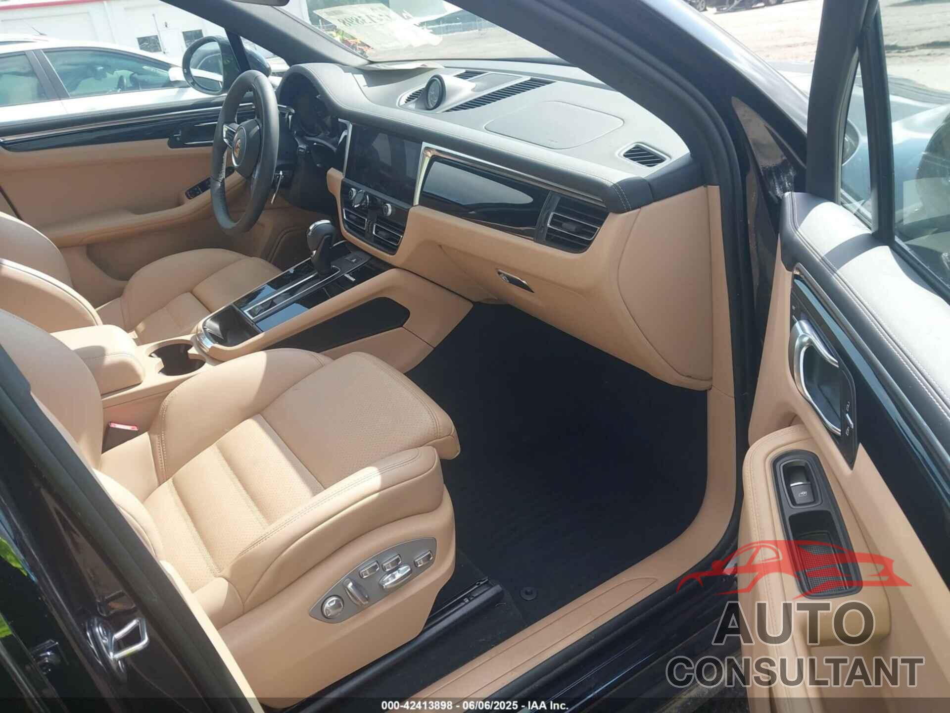 PORSCHE MACAN 2025 - WP1AA2A52SLB05856