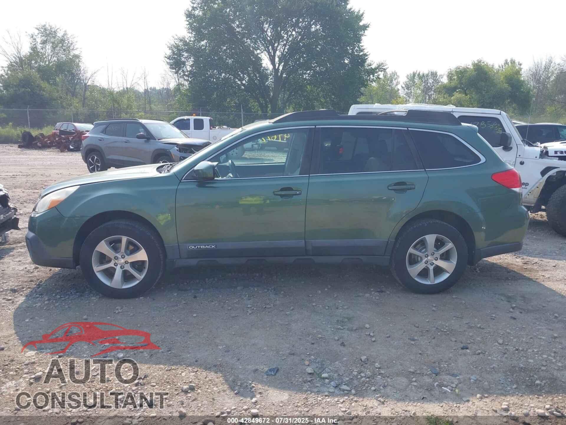 SUBARU OUTBACK 2013 - 4S4BRBLC8D3204478