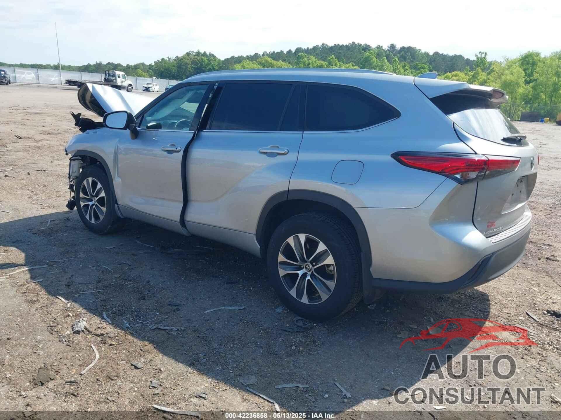 TOYOTA HIGHLANDER 2022 - 5TDGZRAH6NS092054