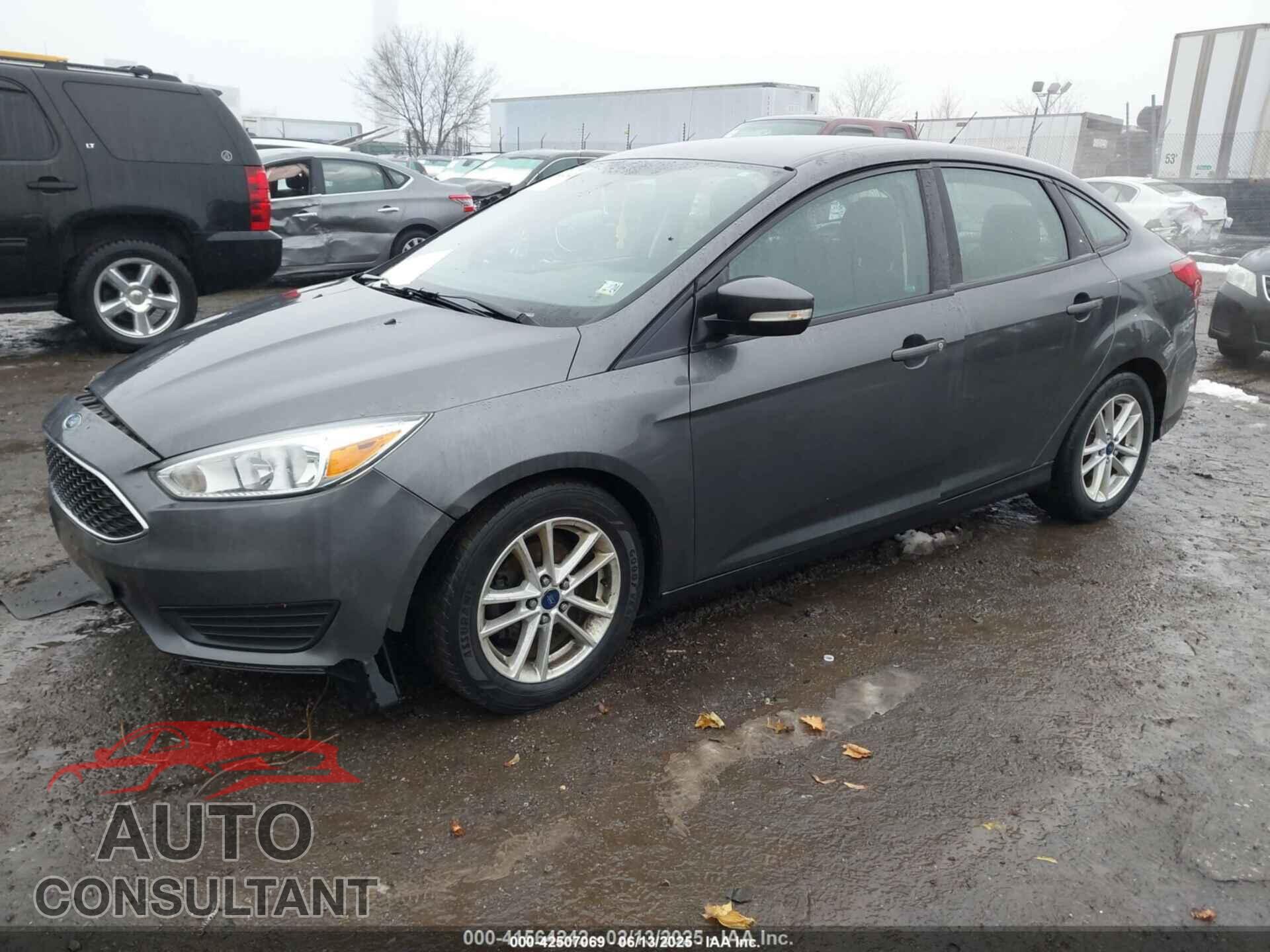 FORD FOCUS 2017 - 1FADP3F25HL286774