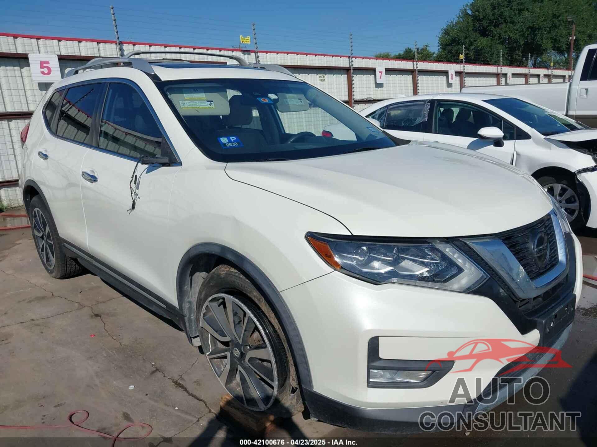 NISSAN ROGUE 2018 - JN8AT2MT2JW468813