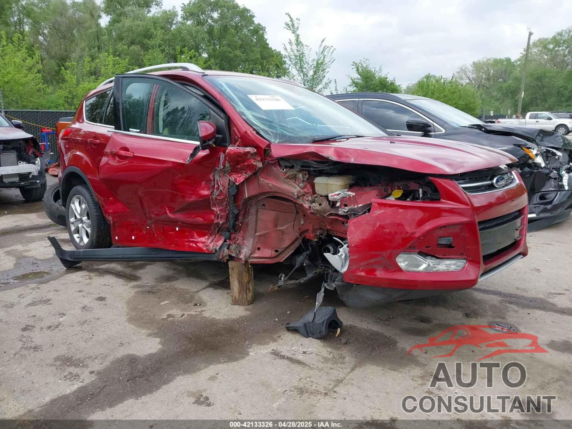 FORD ESCAPE 2016 - 1FMCU9JX0GUA29353