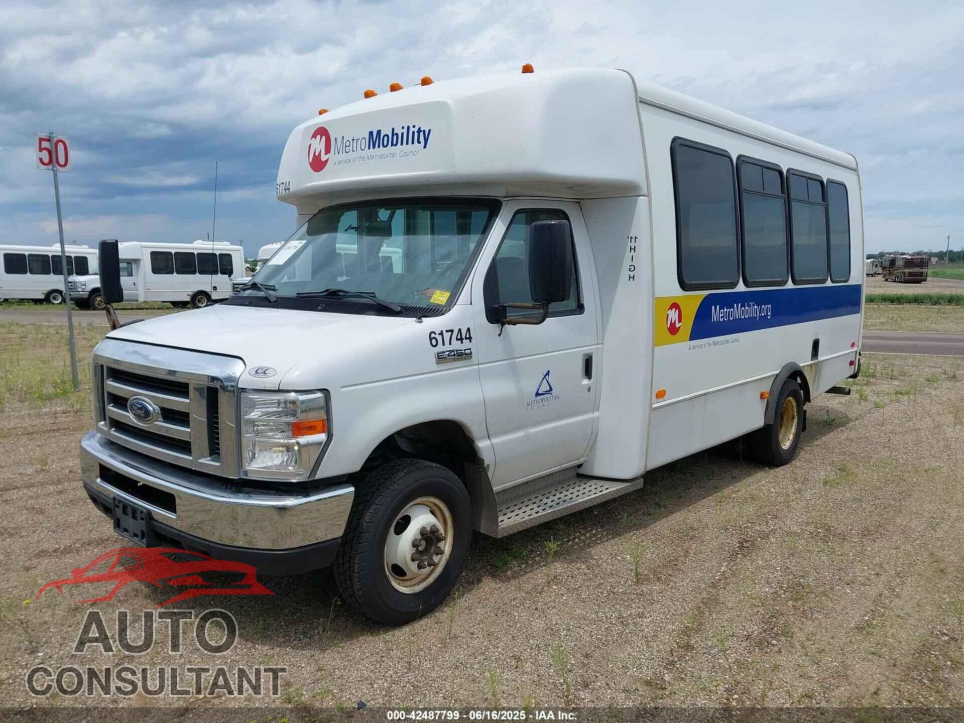 FORD E-450 CUTAWAY 2019 - 1FDFE4FS9KDC31028