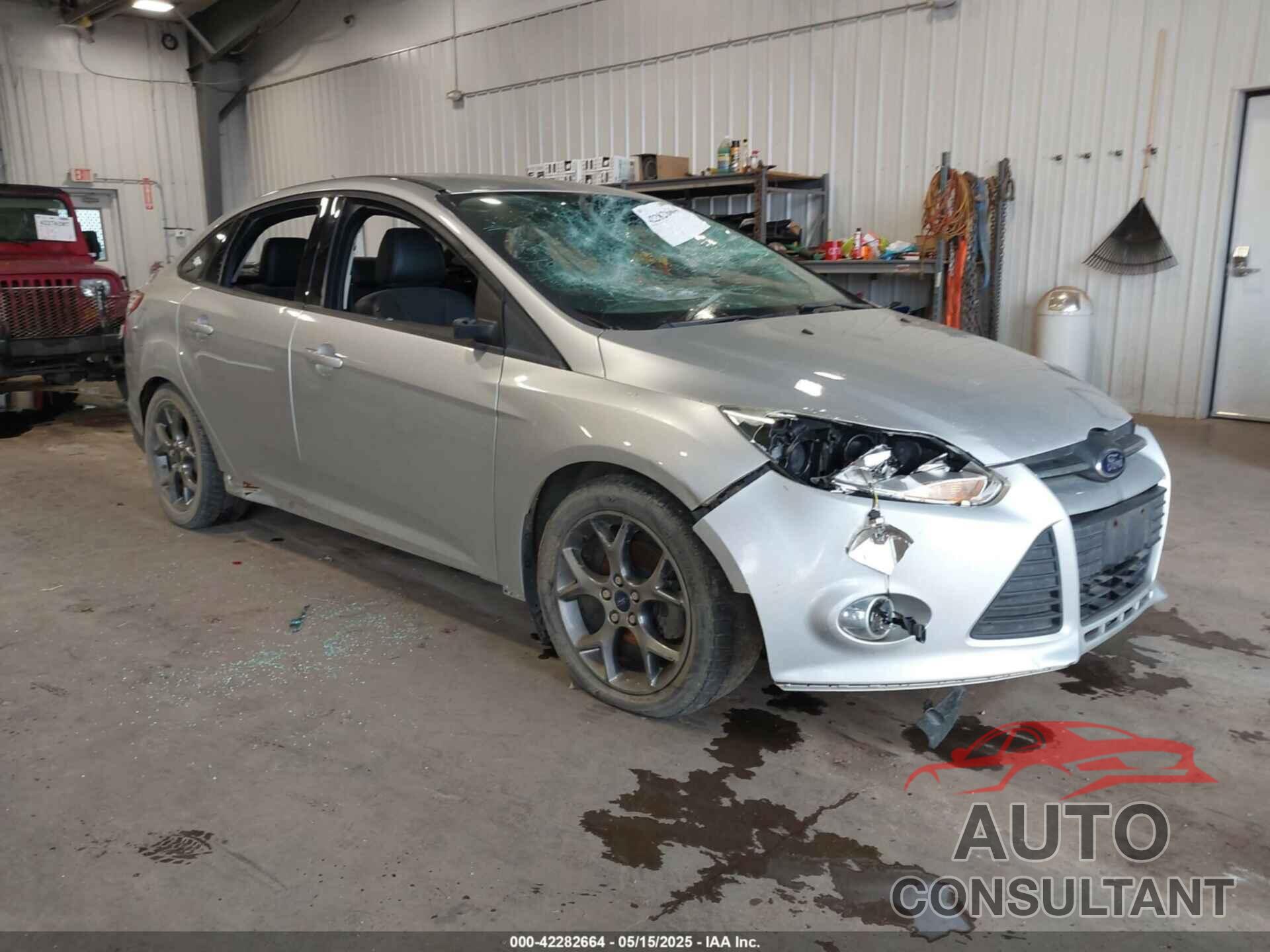 FORD FOCUS 2014 - 1FADP3F21EL195951