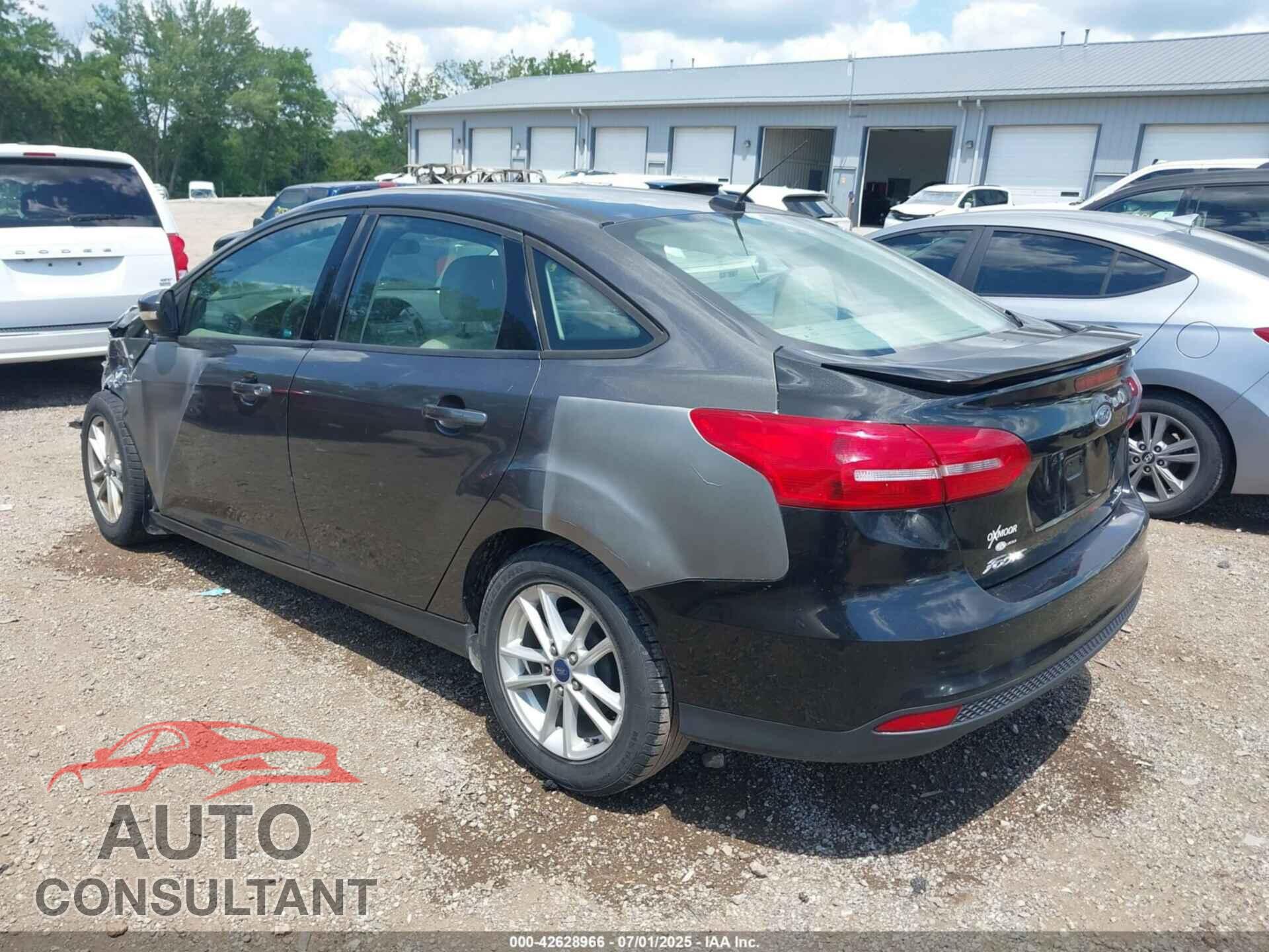 FORD FOCUS 2015 - 1FADP3F22FL280475