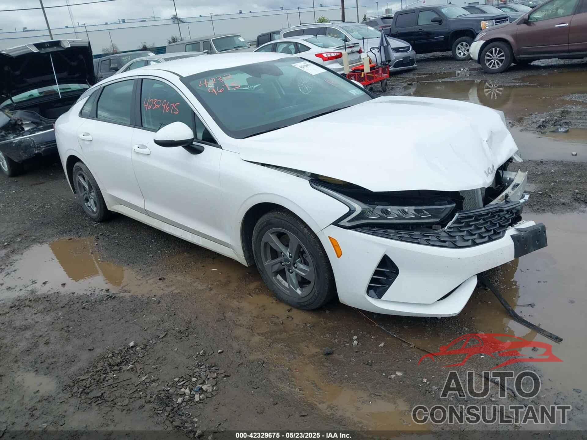 KIA K5 2022 - 5XXG14J24NG141596
