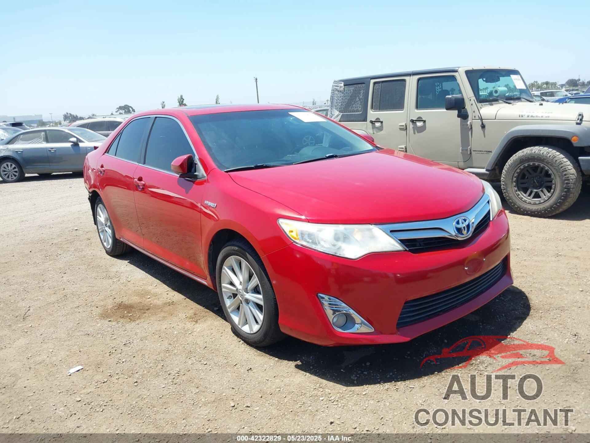 TOYOTA CAMRY HYBRID 2014 - 4T1BD1FK0EU127578