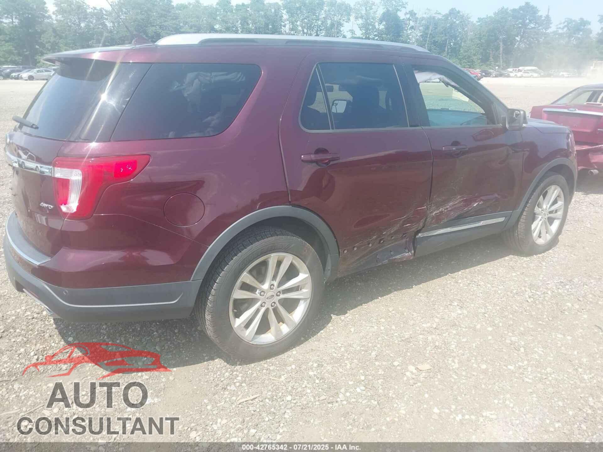 FORD EXPLORER 2018 - 1FM5K8D82JGB82903
