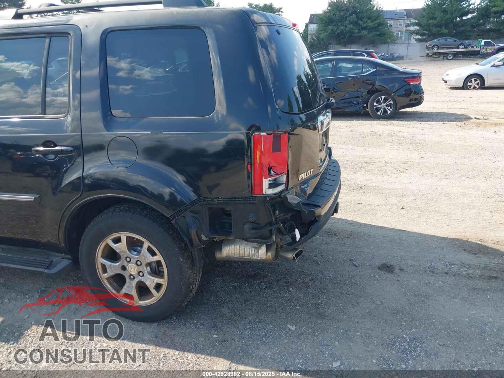 HONDA PILOT 2010 - 5FNYF4H84AB036358