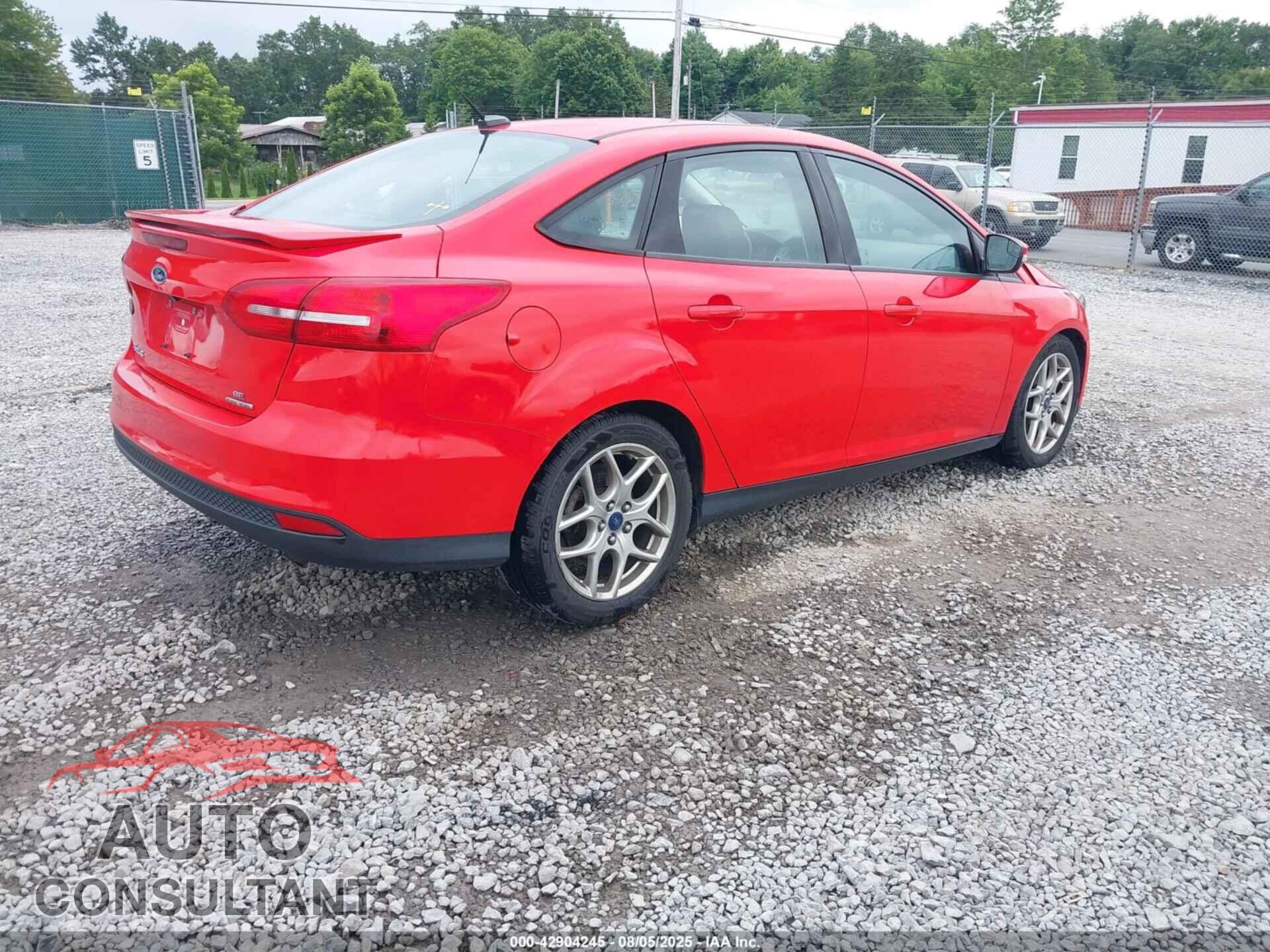 FORD FOCUS 2015 - 1FADP3F29FL293093