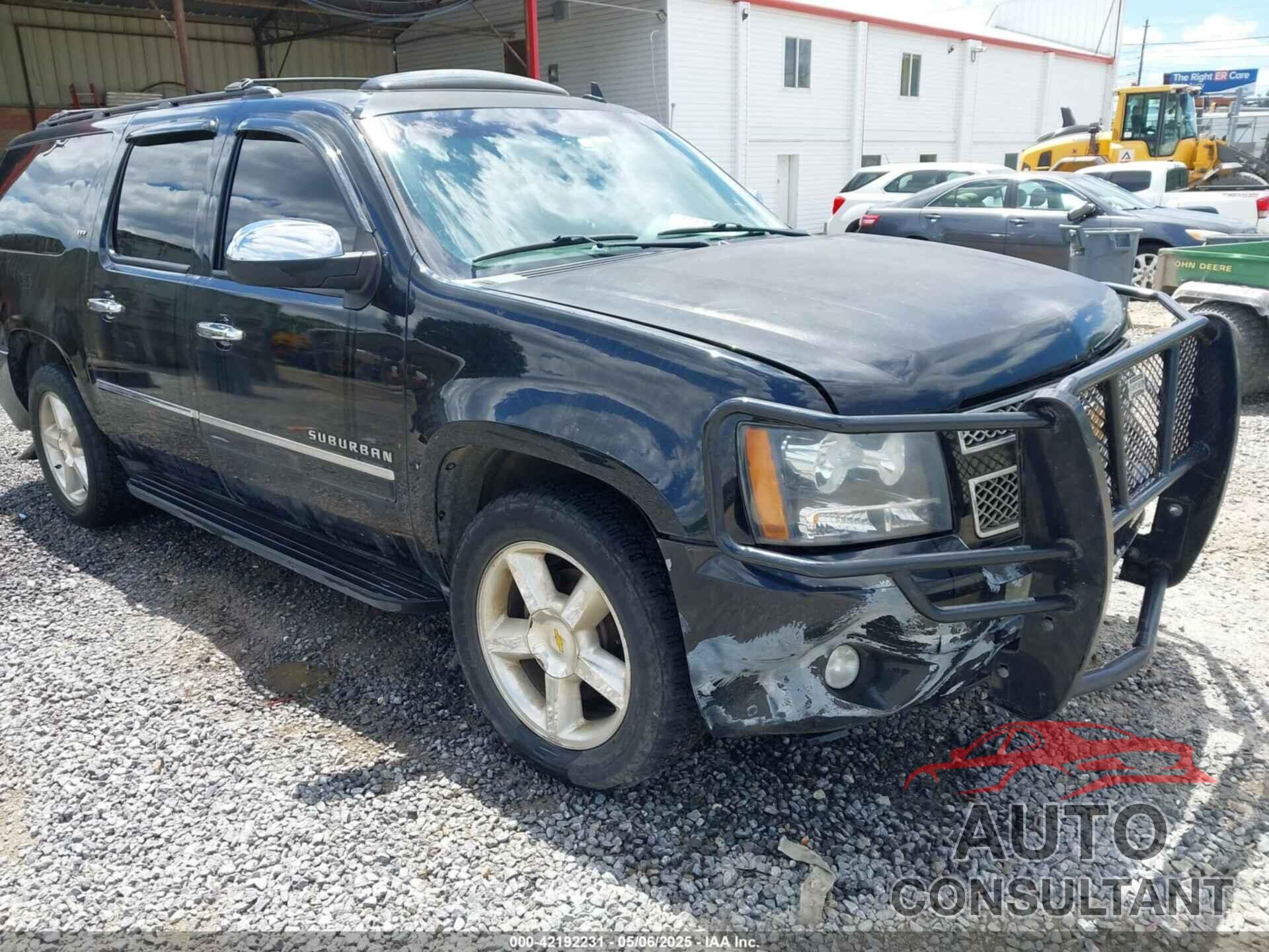 CHEVROLET SUBURBAN 1500 2013 - 1GNSKKE7XDR267921