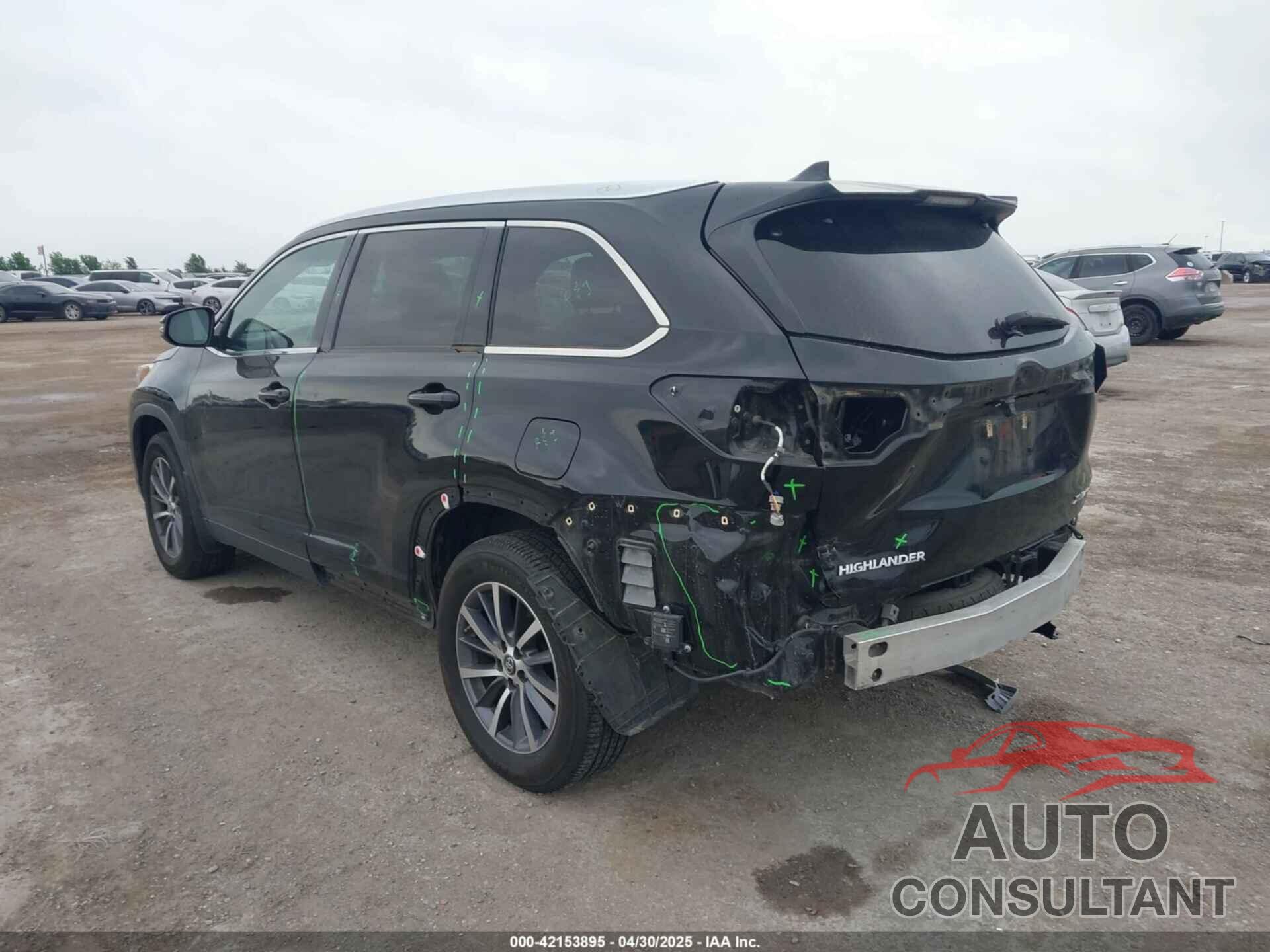 TOYOTA HIGHLANDER 2019 - 5TDJZRFHXKS573838